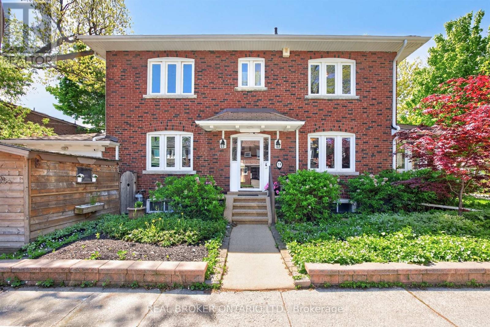 79 HUMBER TRAIL, Toronto, Ontario