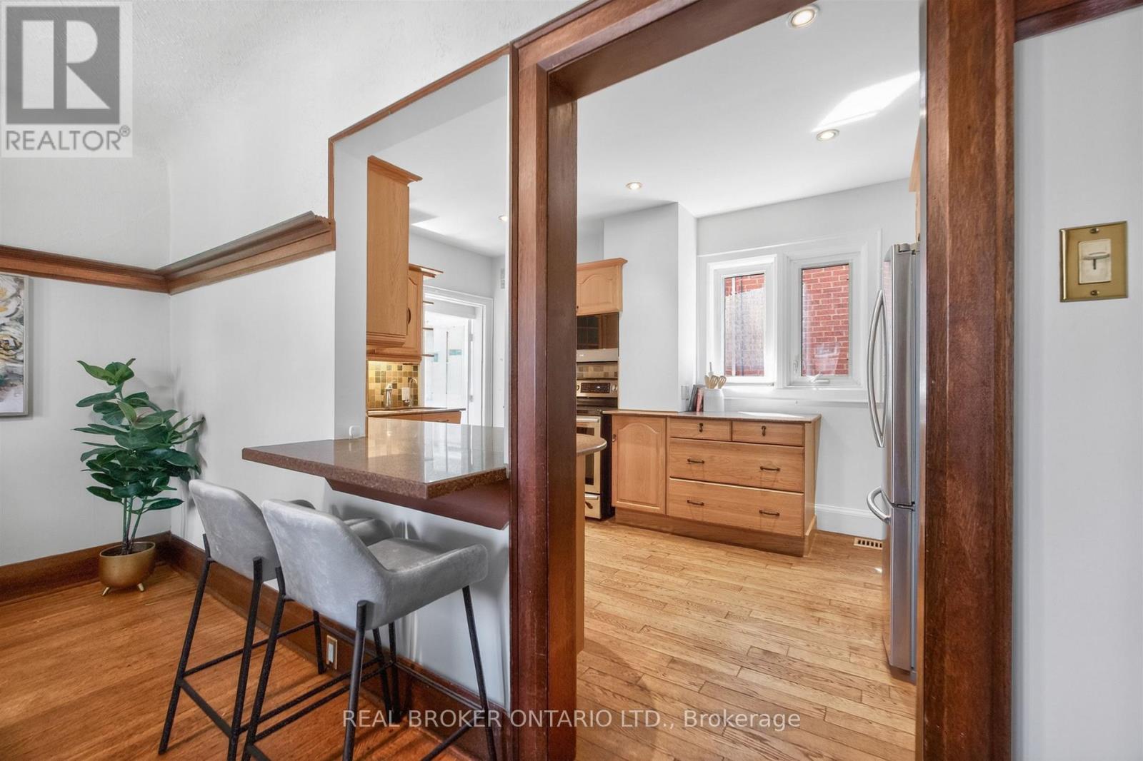 79 Humber Trail, Toronto, Ontario  M6S 4C2 - Photo 12 - W13164578