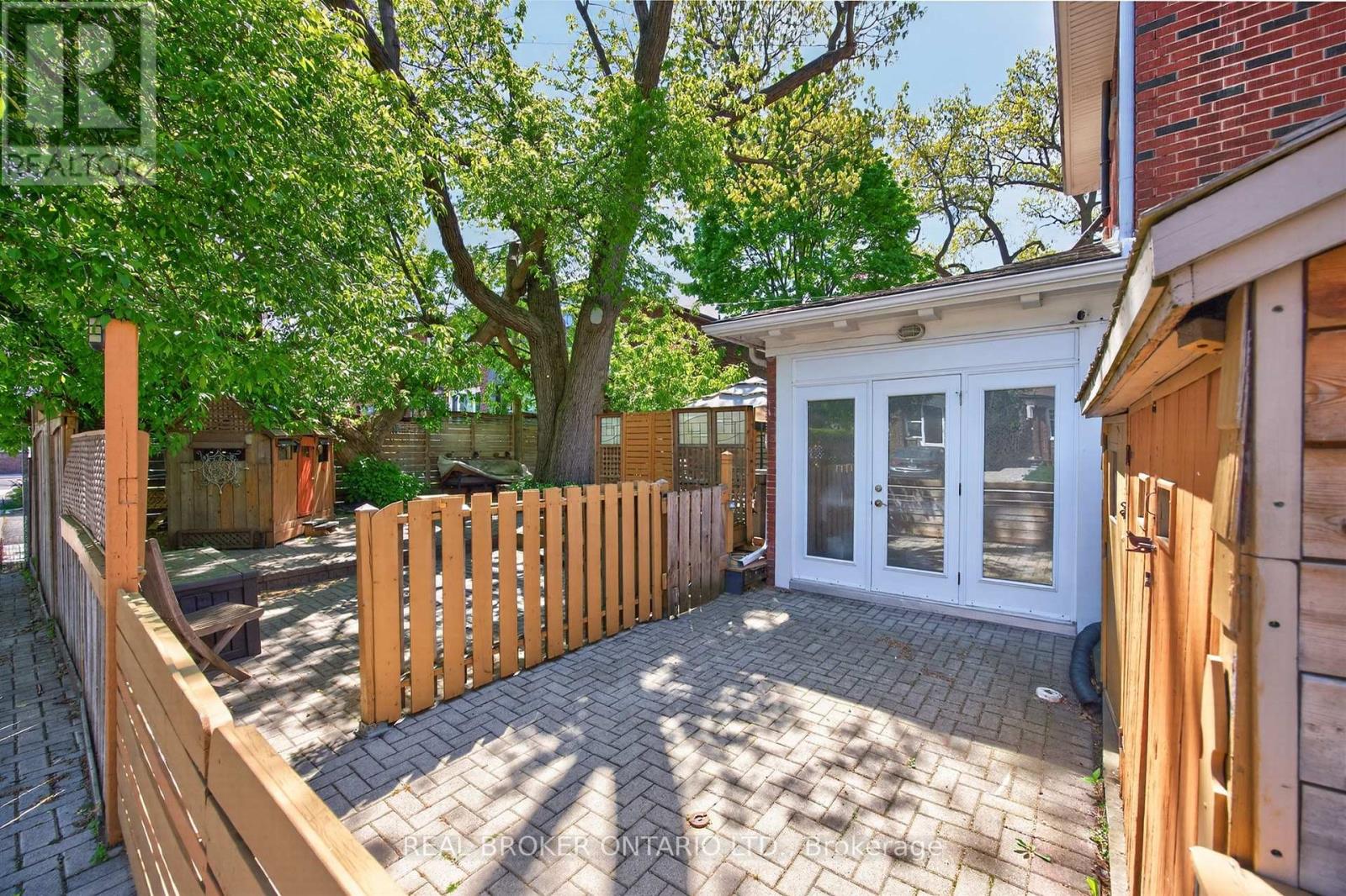 79 Humber Trail, Toronto, Ontario  M6S 4C2 - Photo 38 - W13164578