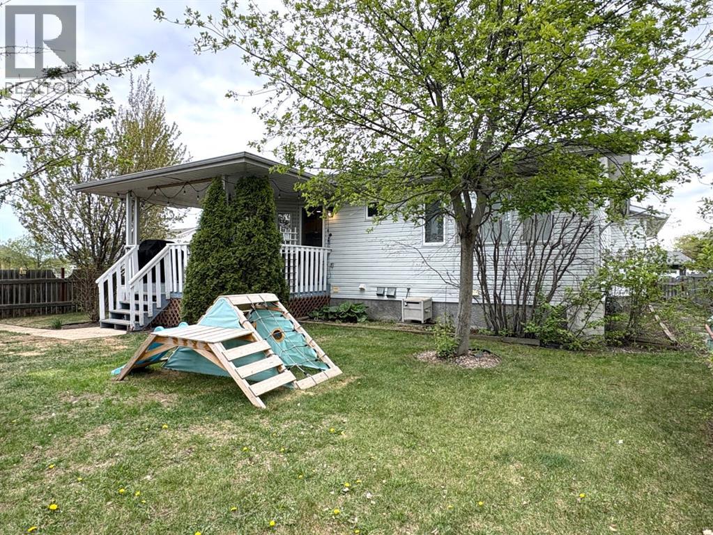 5310 67 Street, Camrose, Alberta  T4V 4M1 - Photo 30 - A2313250