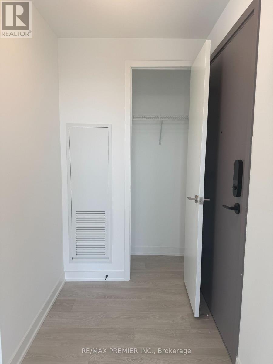 2410 - 634 Church Street, Toronto (Church-Yonge Corridor), Ontario  M4Y 2G3 - Photo 2 - C13164750