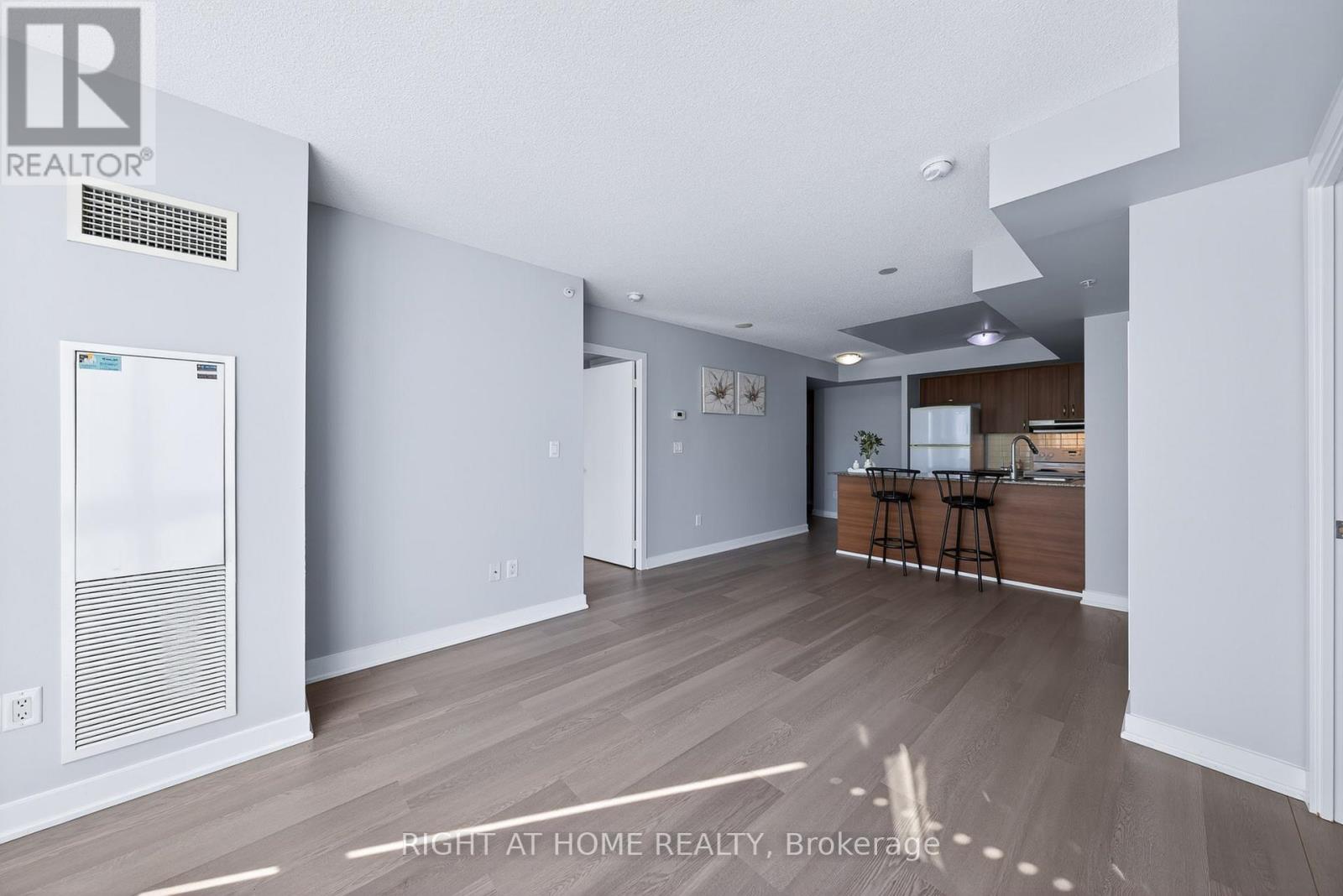 1307 - 5740 Yonge Street, Toronto (Newtonbrook West), Ontario  M2M 3T3 - Photo 12 - C13164858