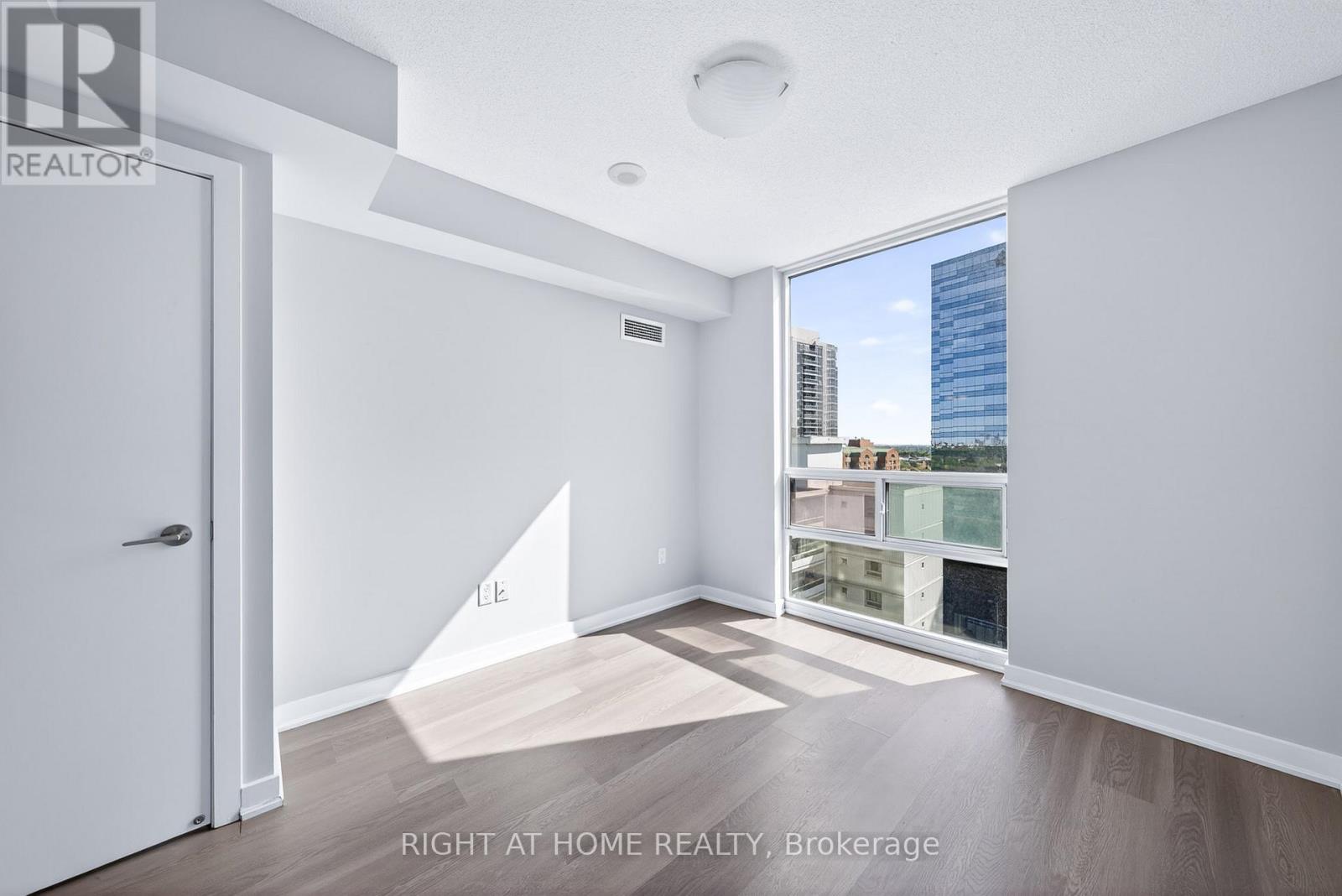 1307 - 5740 Yonge Street, Toronto (Newtonbrook West), Ontario  M2M 3T3 - Photo 21 - C13164858