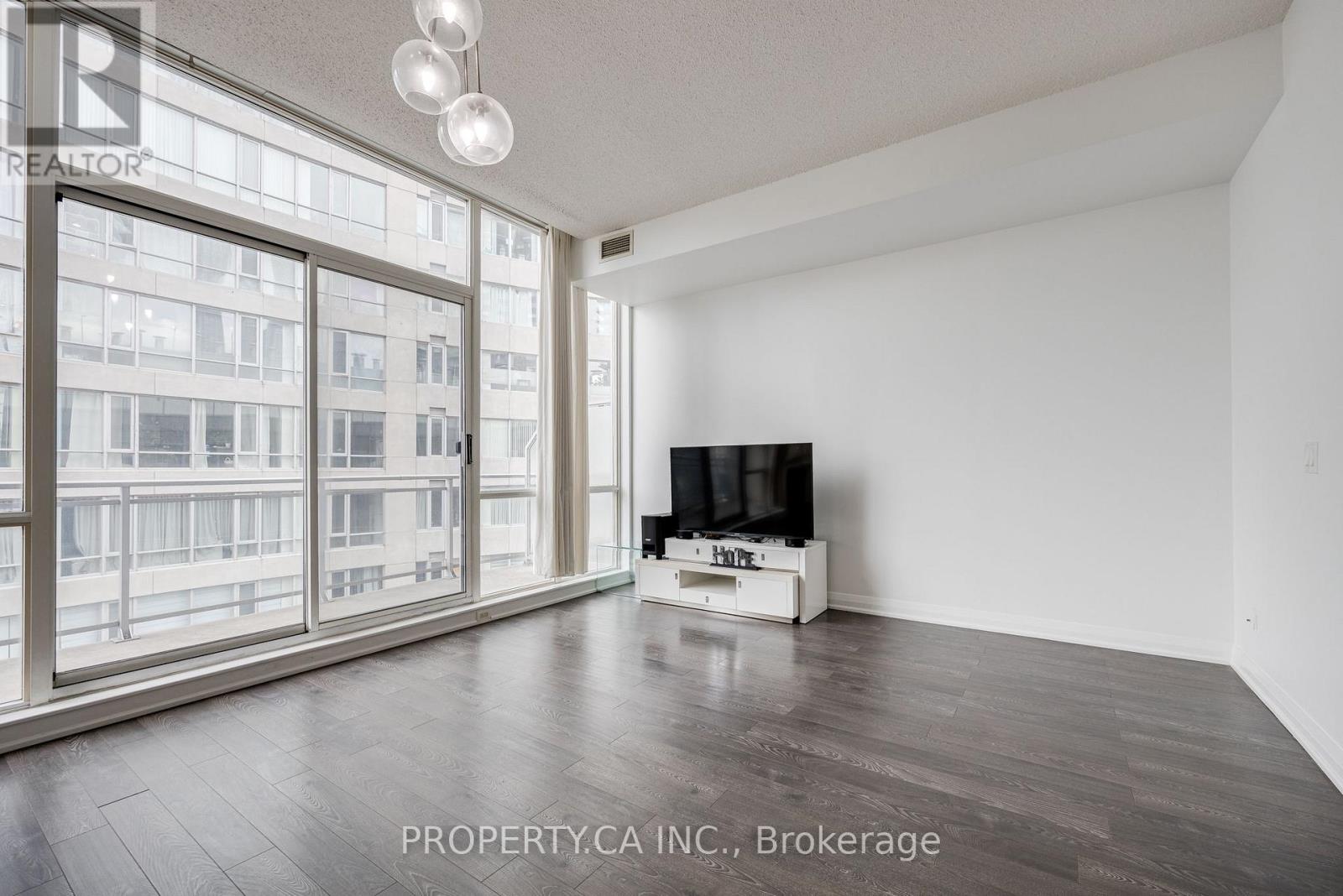 Ph2104 - 220 Victoria Street, Toronto, Ontario  M5B 2R6 - Photo 10 - C13164892