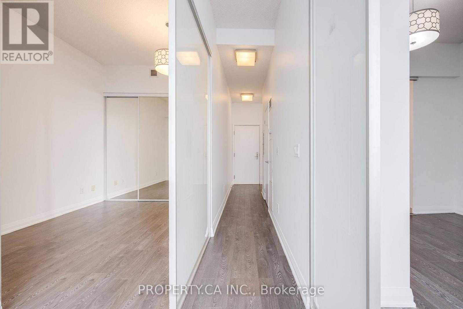 Ph2104 - 220 Victoria Street, Toronto, Ontario  M5B 2R6 - Photo 4 - C13164892