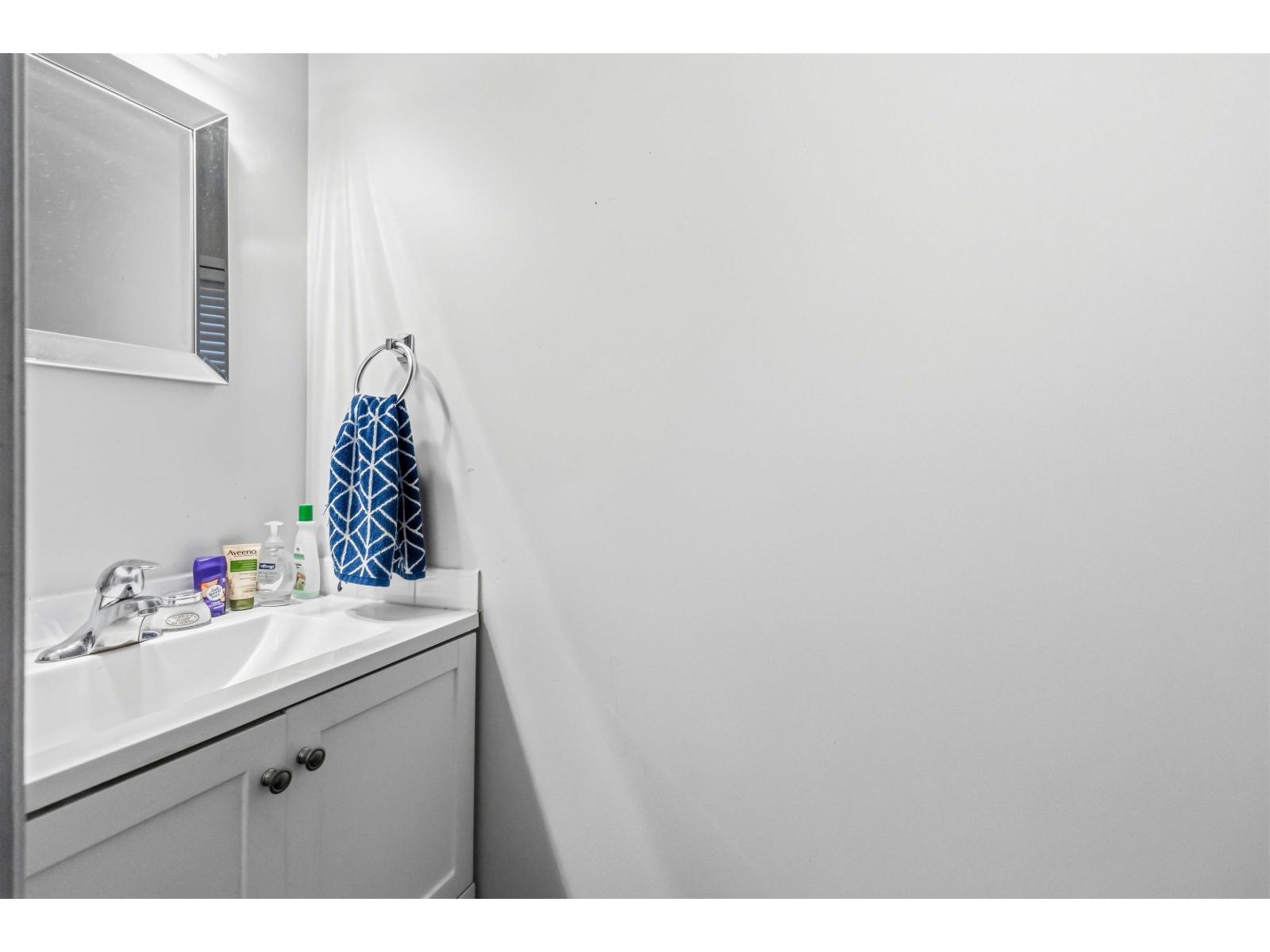 7553 Sapphire Drive, Sardis West Vedder, Chilliwack, British Columbia  V2R 3B3 - Photo 18 - R3127092