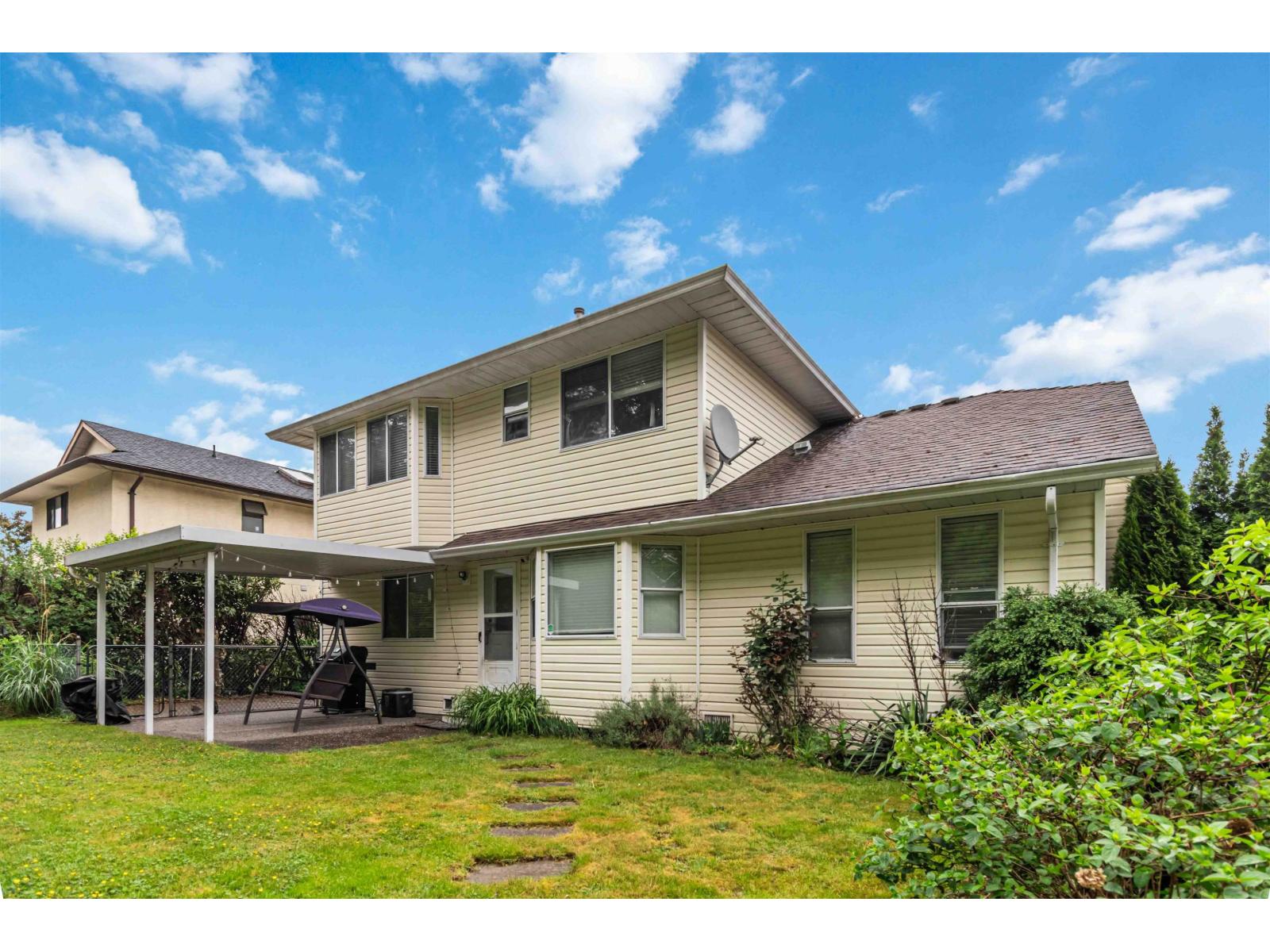 7553 Sapphire Drive, Sardis West Vedder, Chilliwack, British Columbia  V2R 3B3 - Photo 40 - R3127092