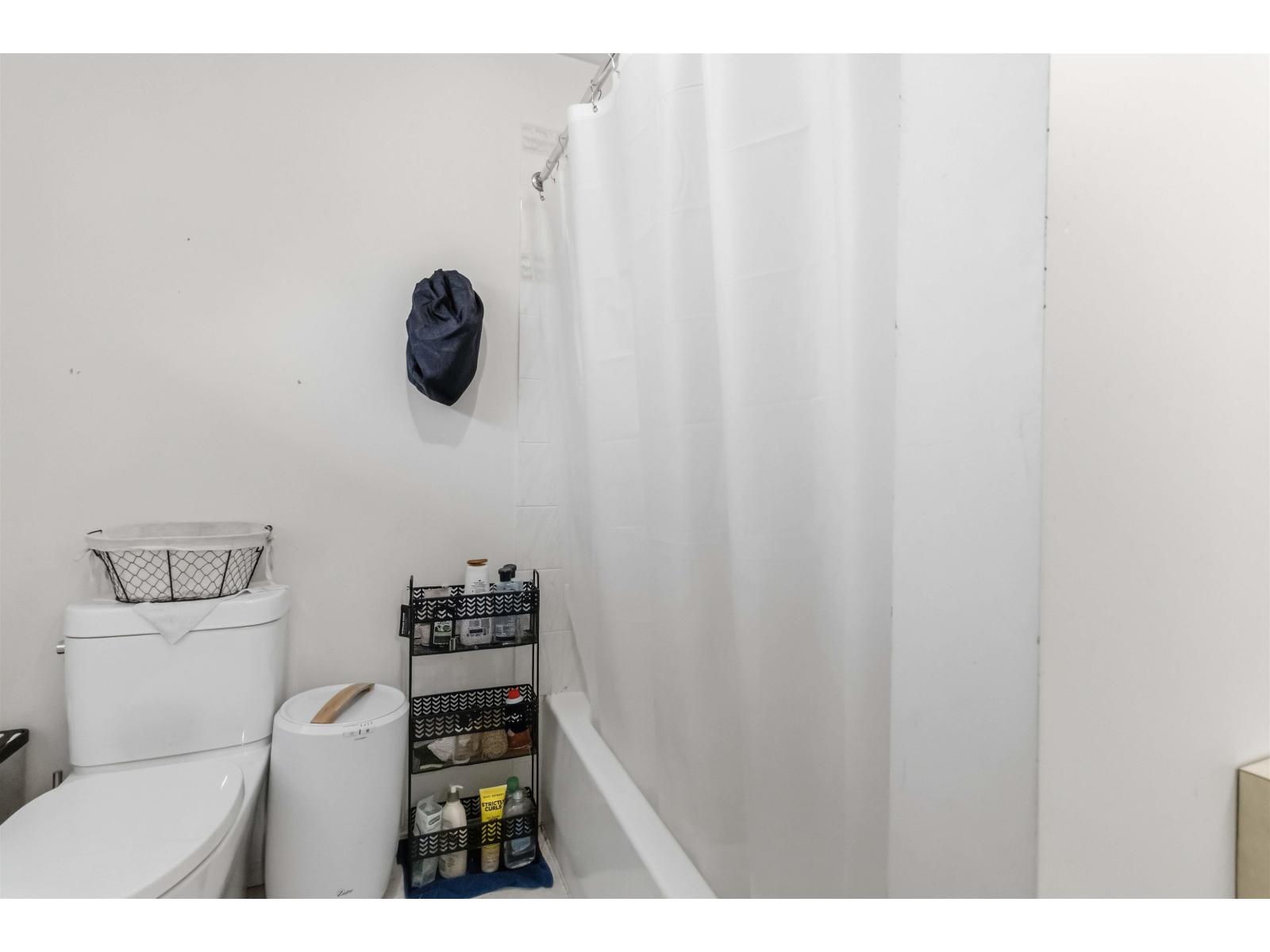 7553 Sapphire Drive, Sardis West Vedder, Chilliwack, British Columbia  V2R 3B3 - Photo 31 - R3127092