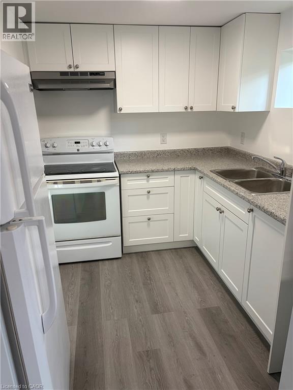 16 Maple Crescent Unit# 2, Paris, Ontario  N3L 3R4 - Photo 2 - 40832881