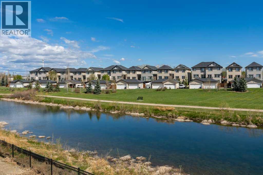 318 Montrose Crescent SE, High River, Alberta  T1V 0L1 - Photo 3 - A2314052