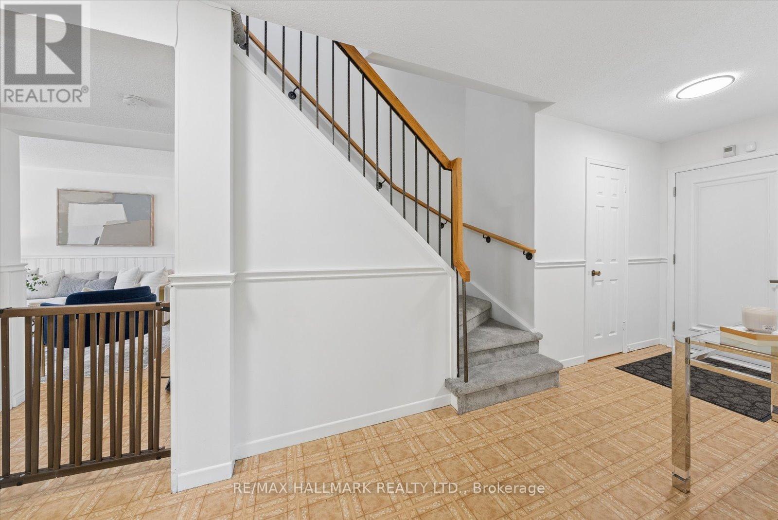 1866 Bowler Drive, Pickering, Ontario  L1V 3E4 - Photo 8 - E13164648