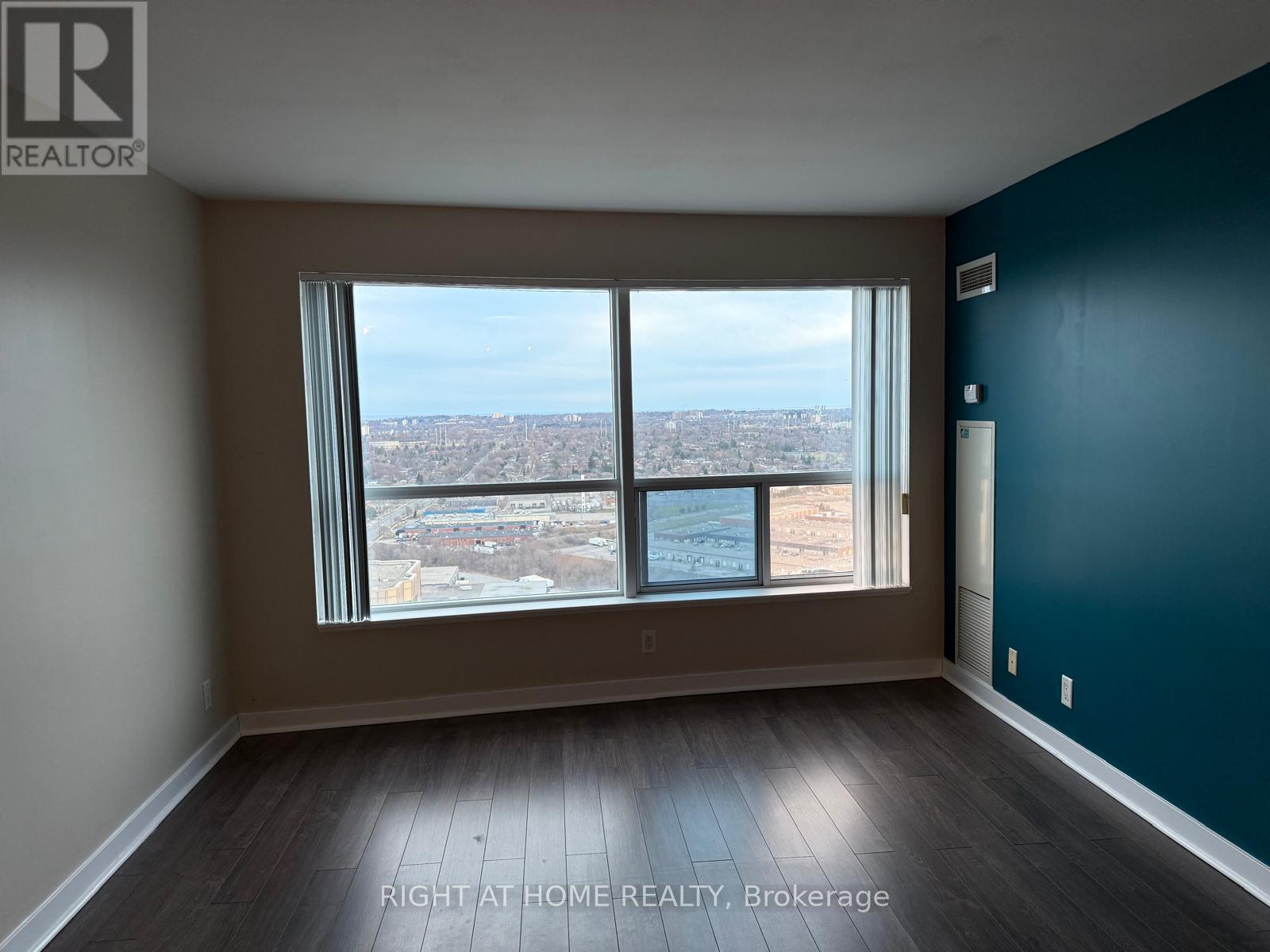 3507 - 38 Lee Centre Drive, Toronto, Ontario  M1H 3J7 - Photo 4 - E13164678