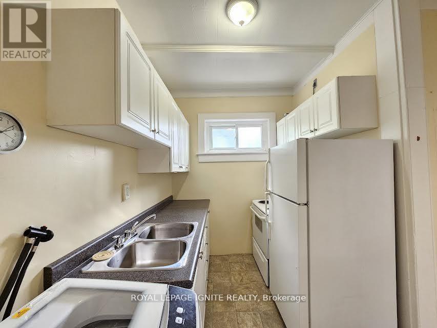 2 - 27 King Avenue E, Clarington, Ontario  L1B 1H3 - Photo 5 - E13164696