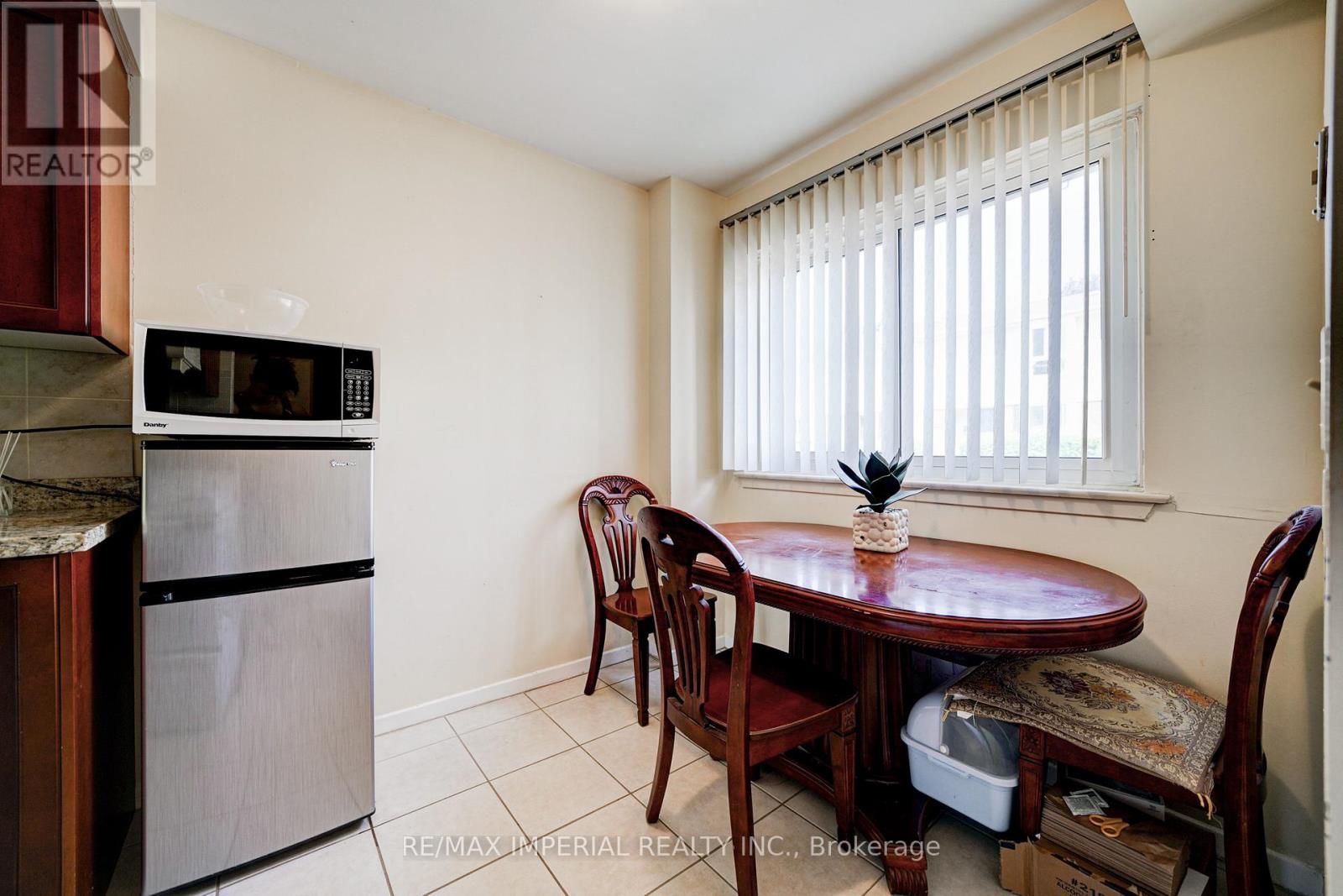 130 - 20 Brookmill Boulevard, Toronto, Ontario  M1W 2Y5 - Photo 2 - E13164792