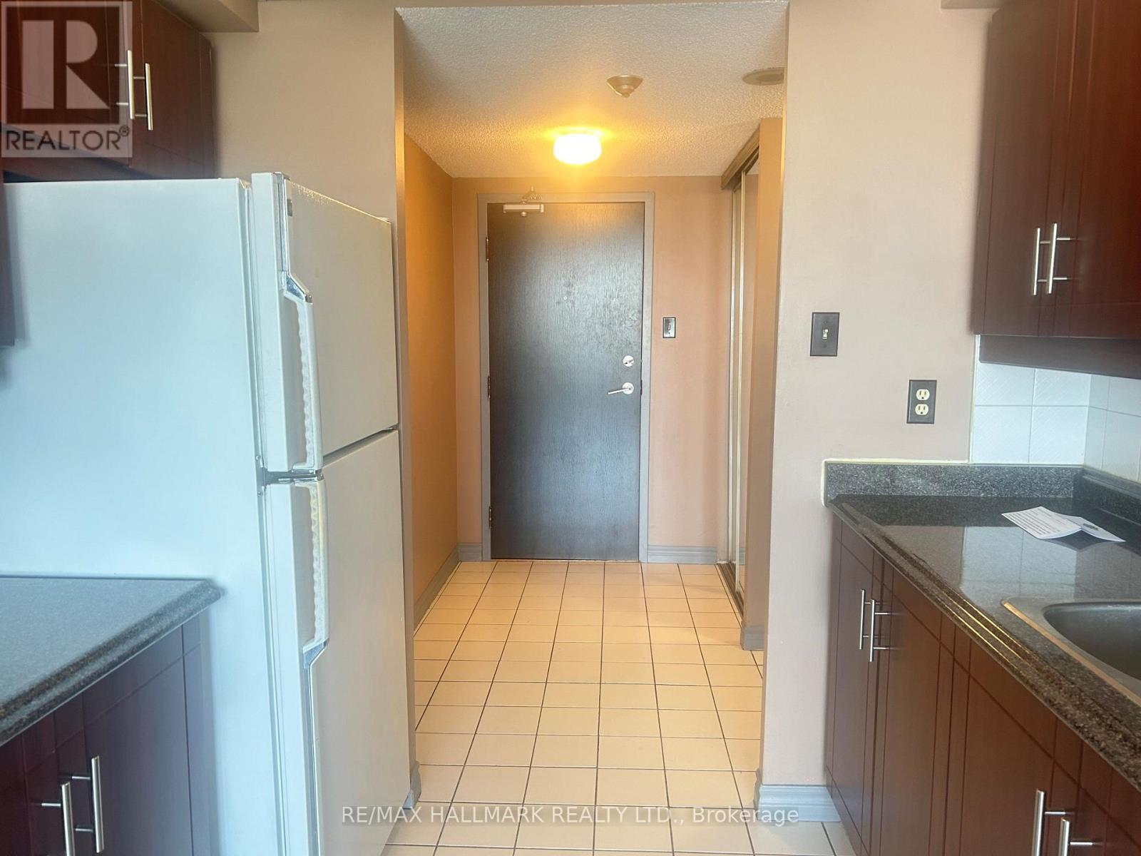 1112 - 4725 Sheppard Avenue E, Toronto (Agincourt South-Malvern West), Ontario  M1S 5B2 - Photo 2 - E13164864