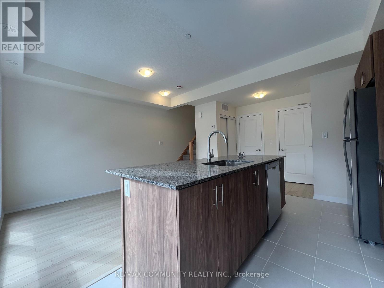14 - 235 Mclevin Avenue, Toronto (Malvern), Ontario  M1B 0E8 - Photo 5 - E13164870