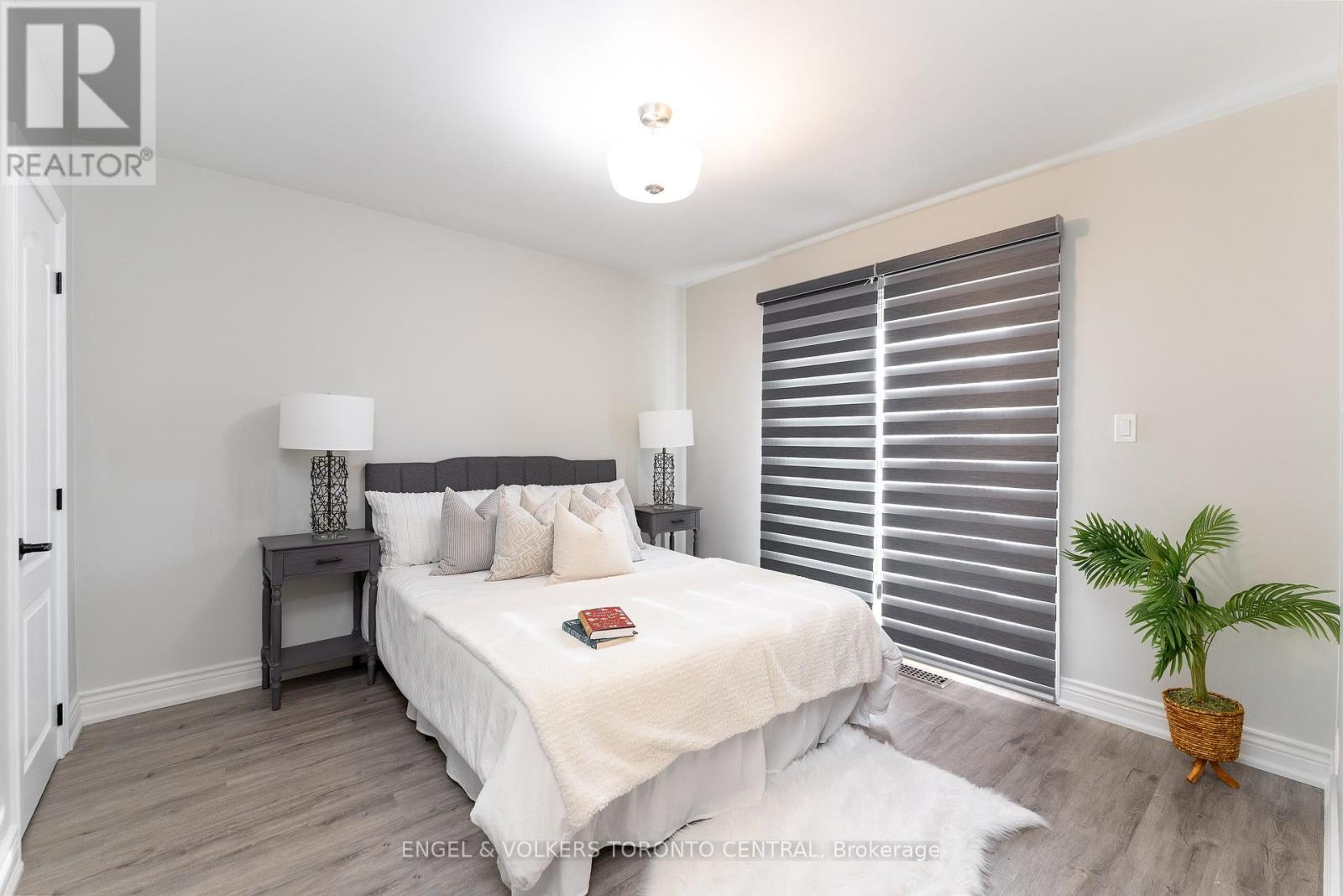 767 Phillip Murray Avenue, Oshawa, Ontario L1J 1J2 - Photo 13 - E13164902