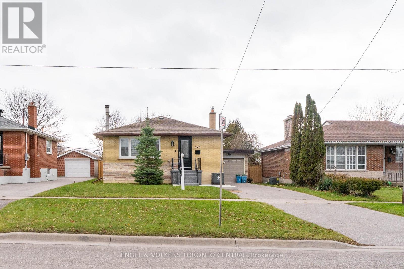 767 Phillip Murray Avenue, Oshawa, Ontario L1J 1J2 - Photo 2 - E13164902