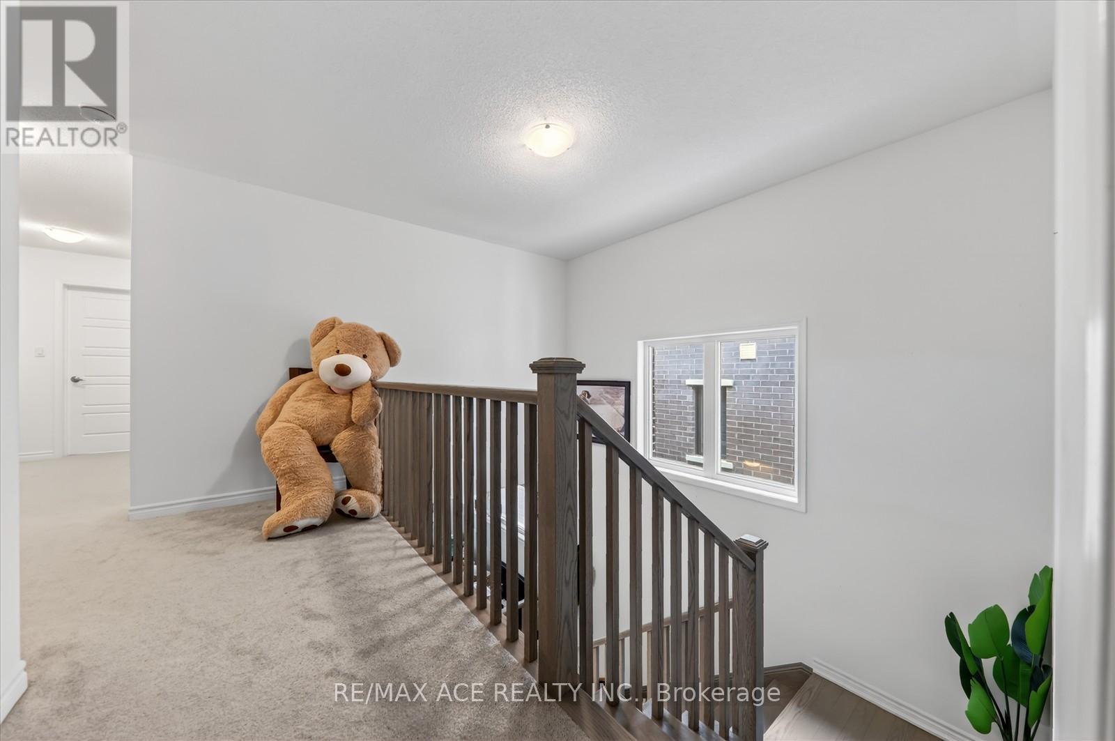 1419 Mockingbird Square, Pickering, Ontario  L1X 0N8 - Photo 17 - E13164914