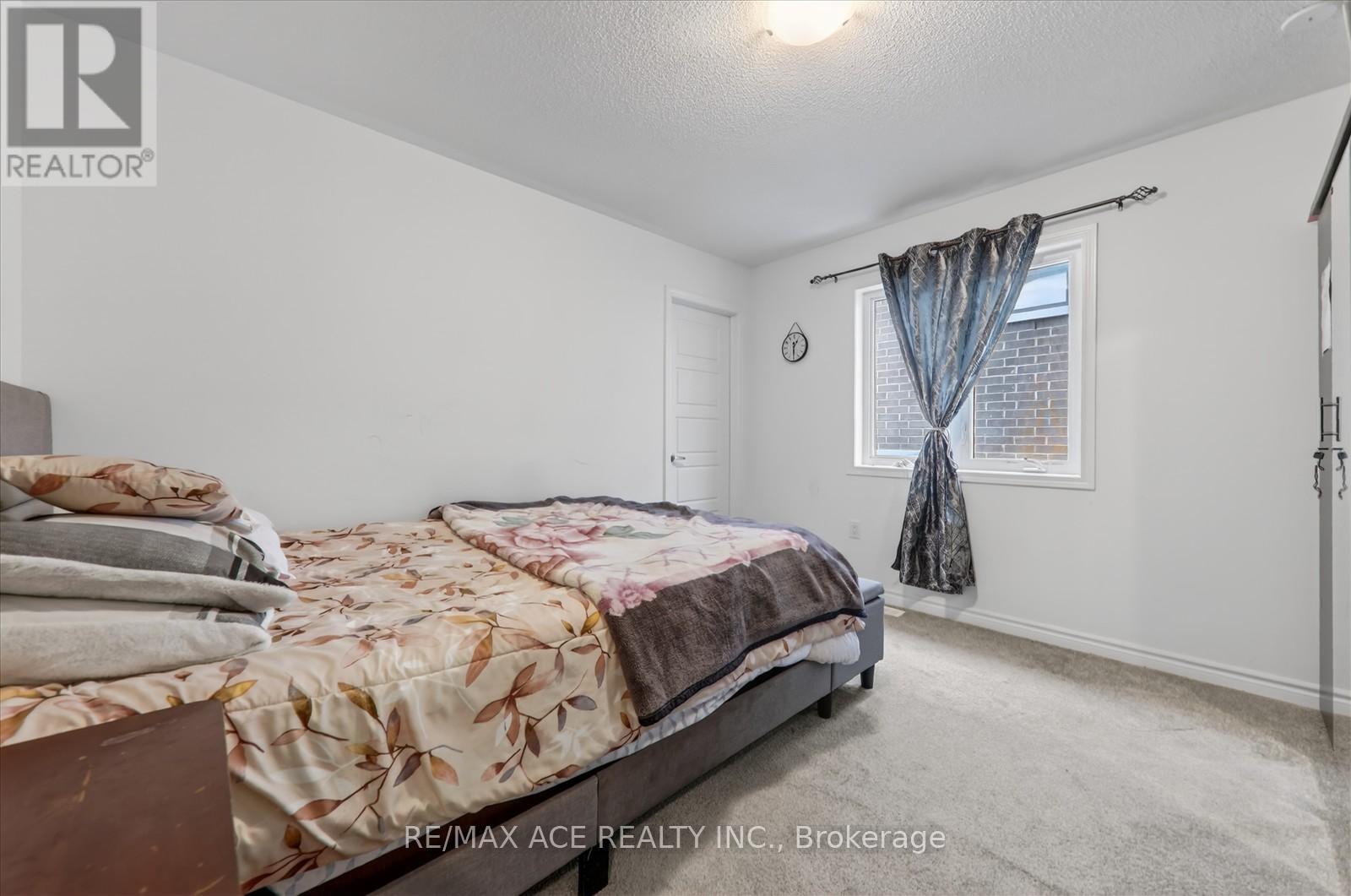 1419 Mockingbird Square, Pickering, Ontario  L1X 0N8 - Photo 22 - E13164914