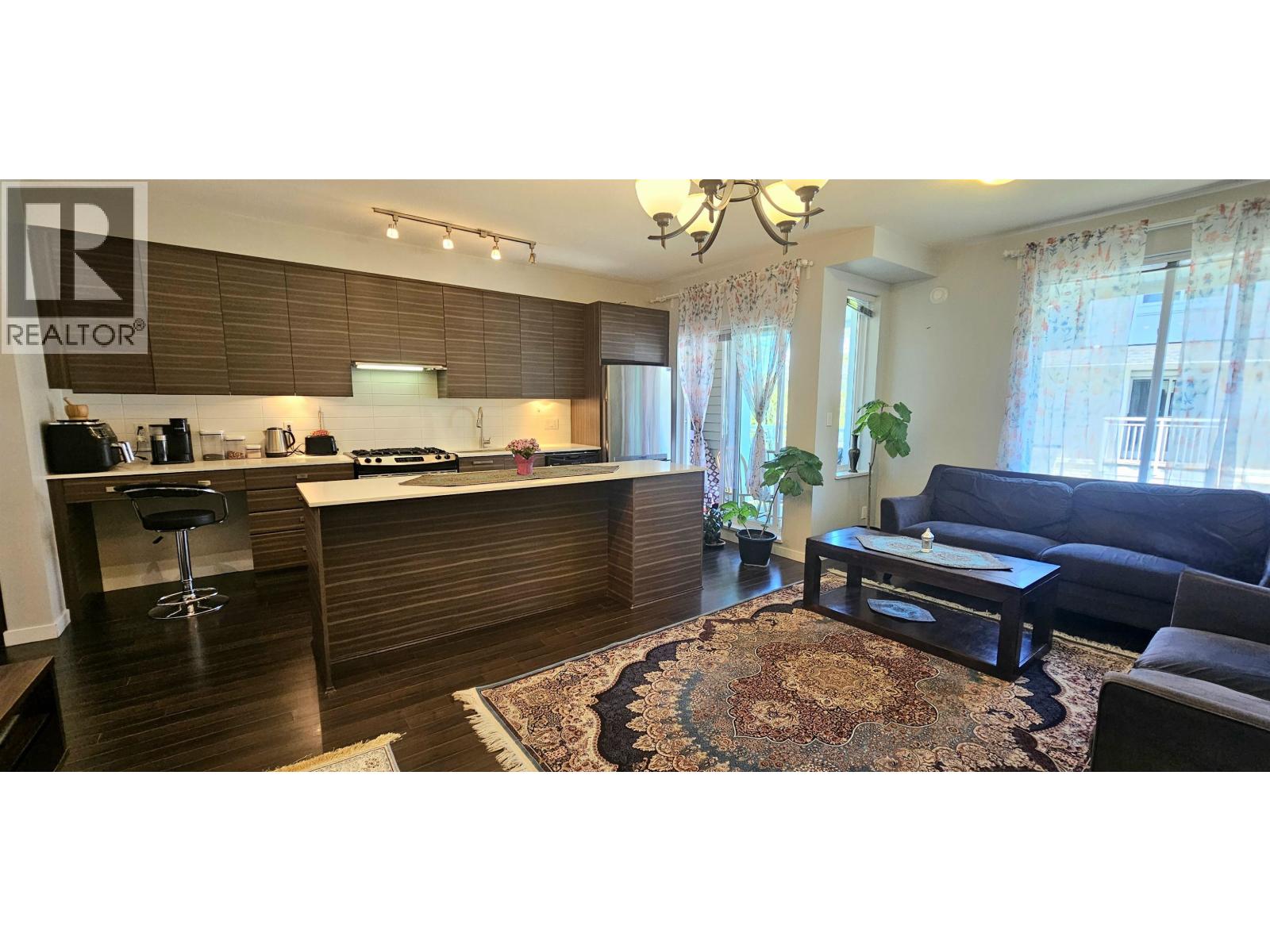 47 6965 Hastings Street, Burnaby, British Columbia  V5B 4T8 - Photo 3 - R3126682
