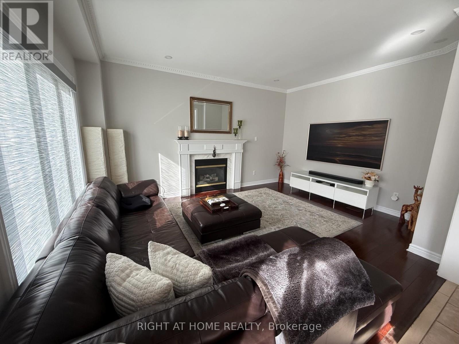 3140 Wrigglesworth Crescent, Mississauga, Ontario  L5M 6W7 - Photo 8 - W13137574