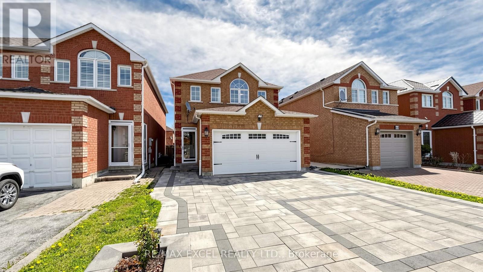 70 Stella Drive, Markham, Ontario L3S 4G8 - Photo 2 - N13164714