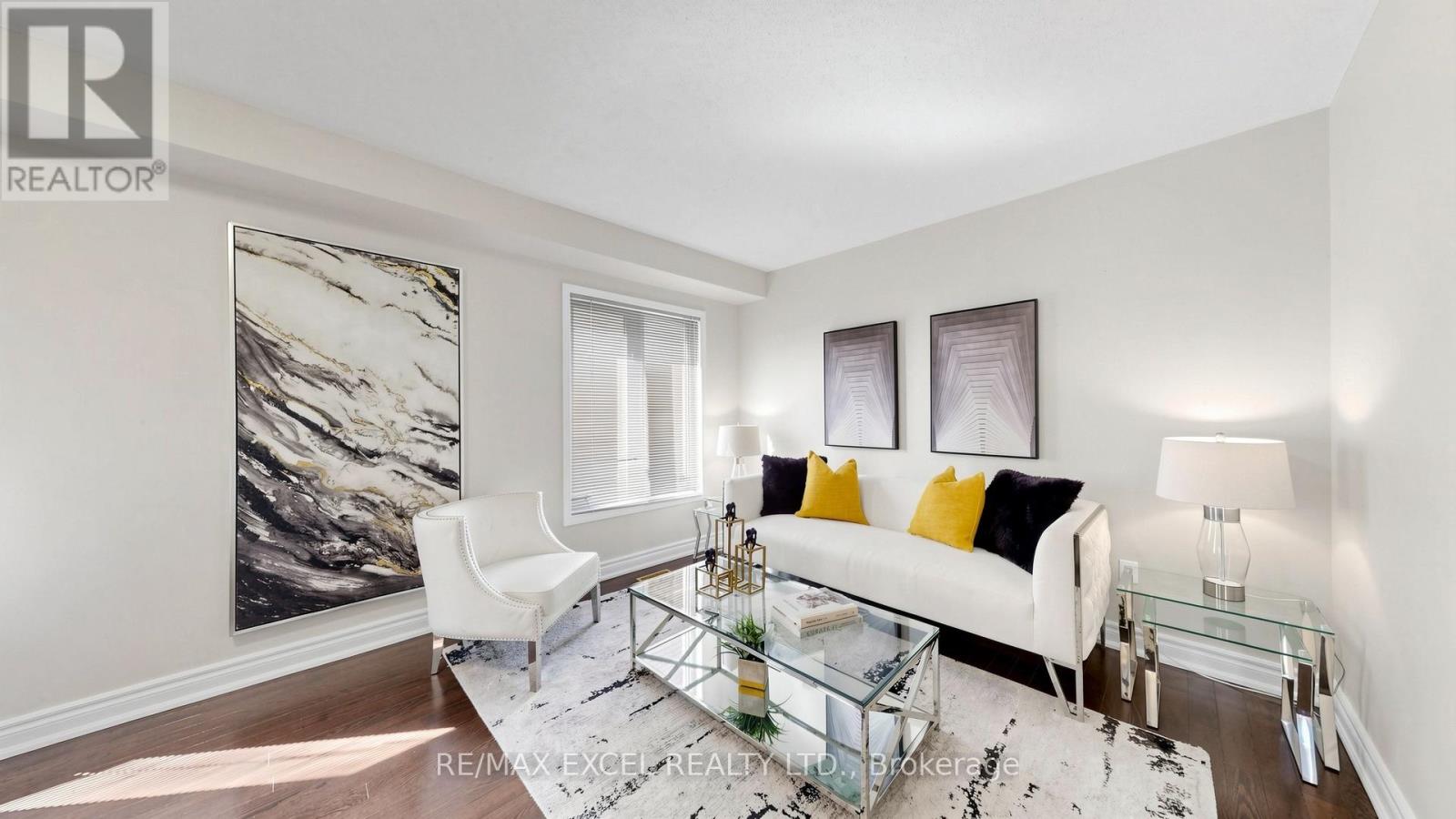 70 Stella Drive, Markham, Ontario L3S 4G8 - Photo 4 - N13164714