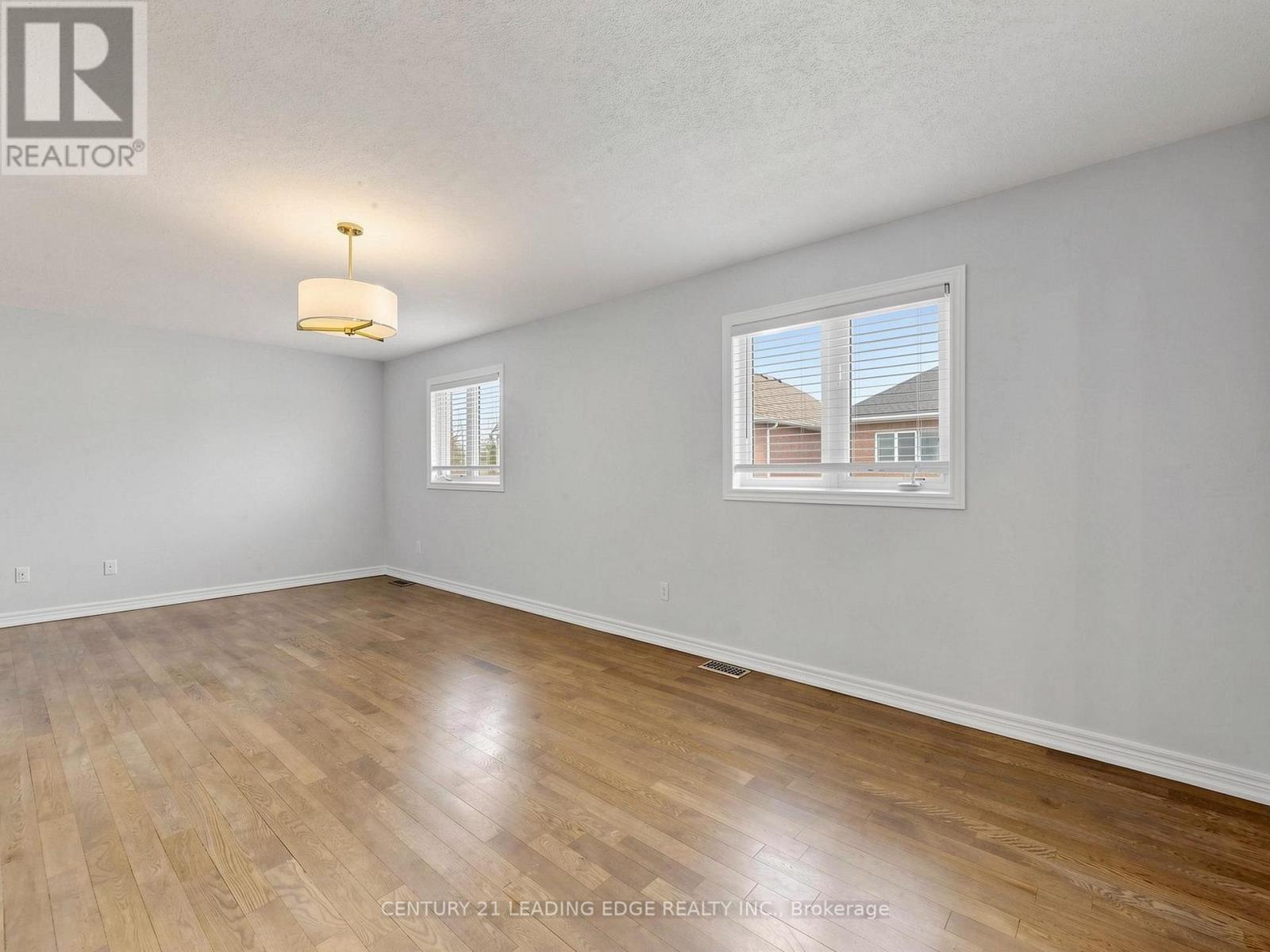 24 Saltspring Drive, Markham, Ontario  L6E 2H1 - Photo 17 - N13164850