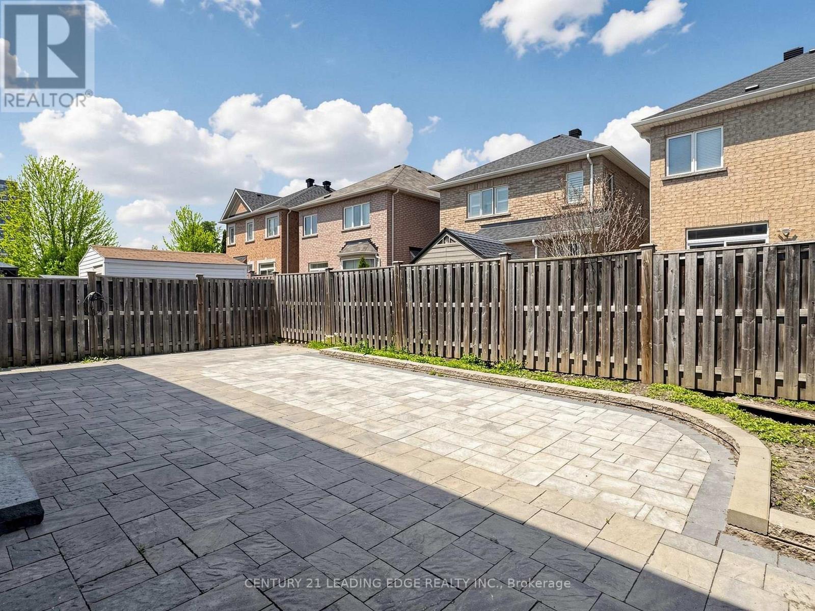 24 Saltspring Drive, Markham, Ontario  L6E 2H1 - Photo 40 - N13164850