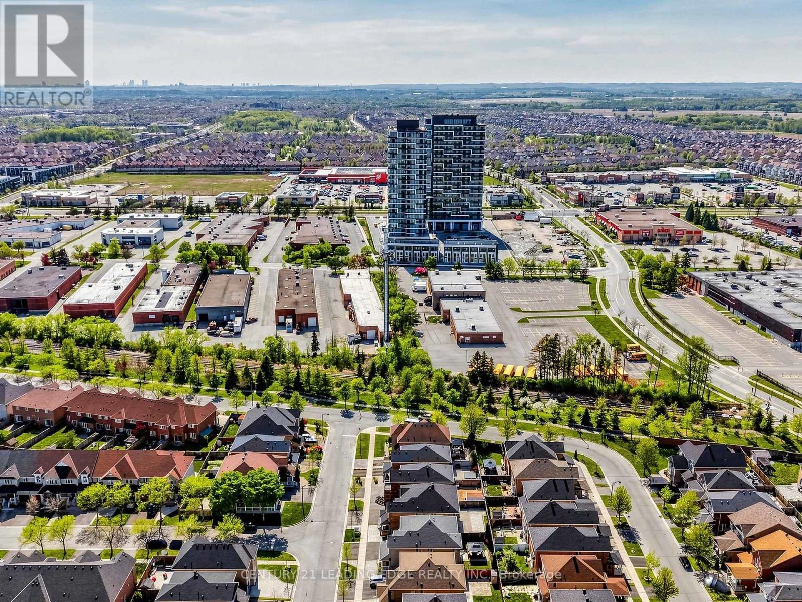 24 Saltspring Drive, Markham, Ontario  L6E 2H1 - Photo 45 - N13164850