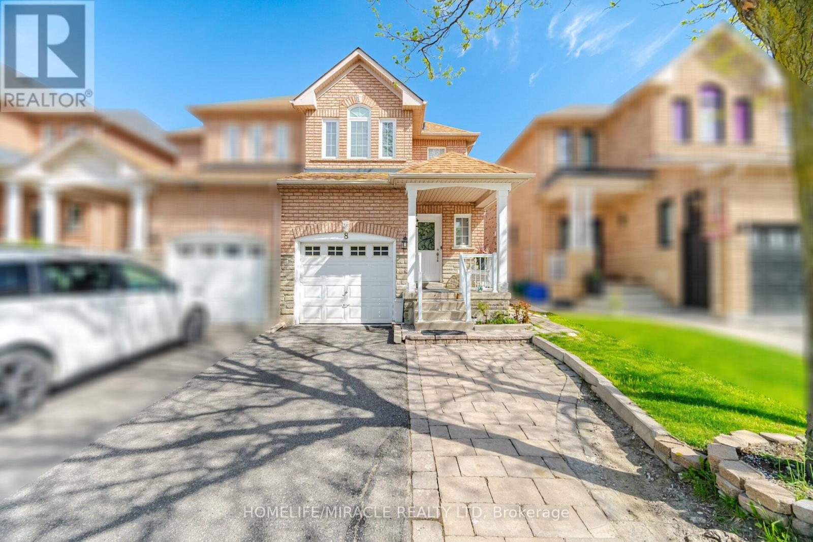 8 Nasir Crescent, Vaughan, Ontario  L6A 3B3 - Photo 2 - N13164878