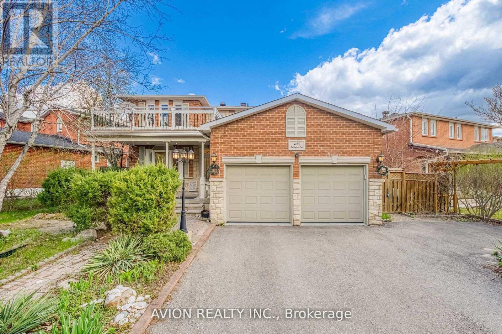 134 BUTTERFIELD CRESCENT, Vaughan, Ontario