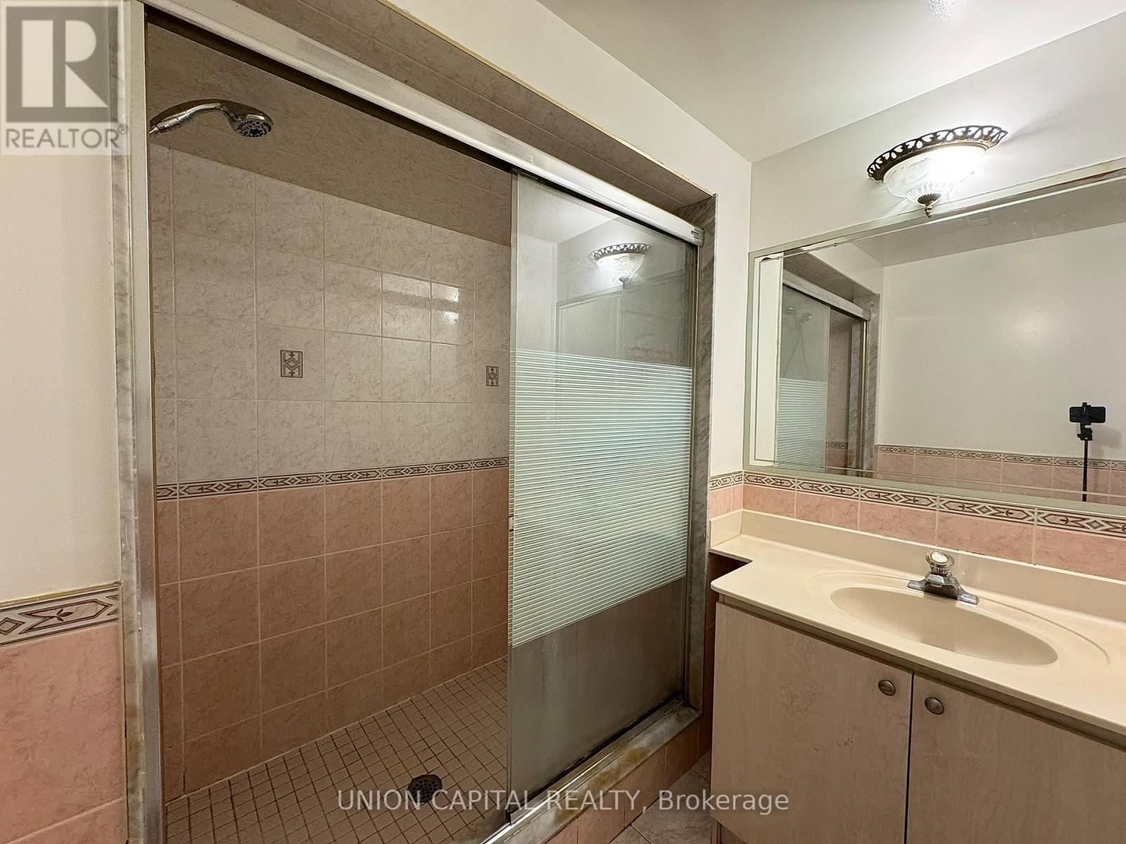 Basement - 73 Manston Crescent, Markham, Ontario  L3R 0V2 - Photo 9 - N13164924