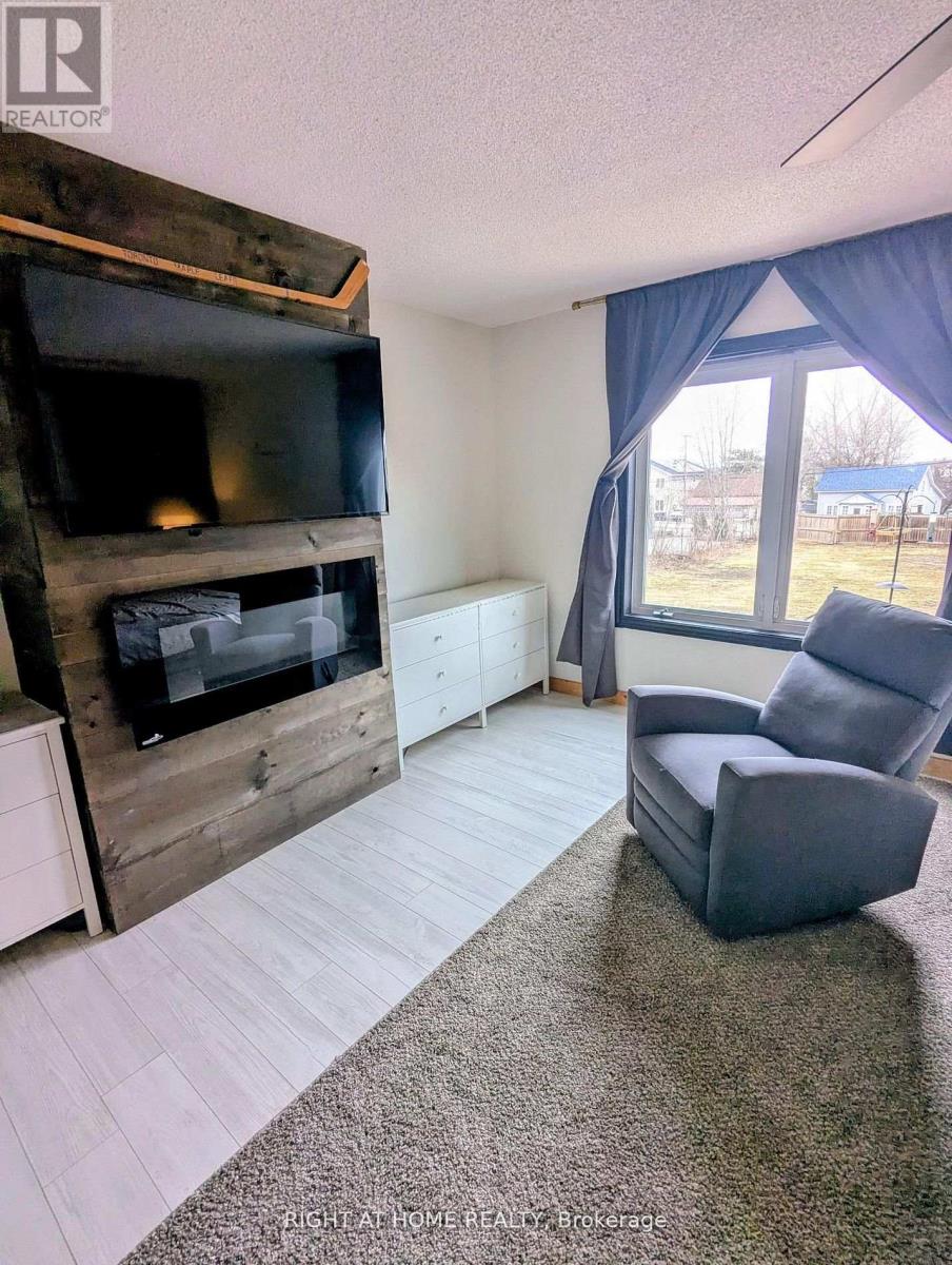 104 Richard Street, Tay (Victoria Harbour), Ontario  L0K 2A0 - Photo 20 - S13164698