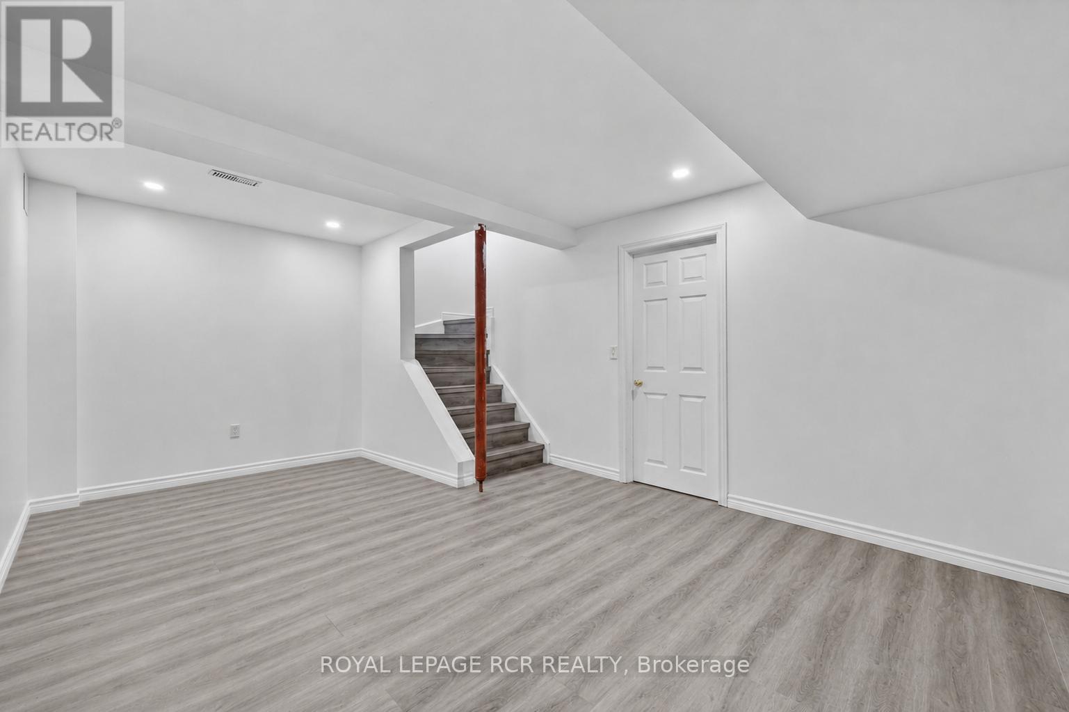 94 Atwood Avenue, Halton Hills, Ontario  L7G 6A1 - Photo 20 - W13164632