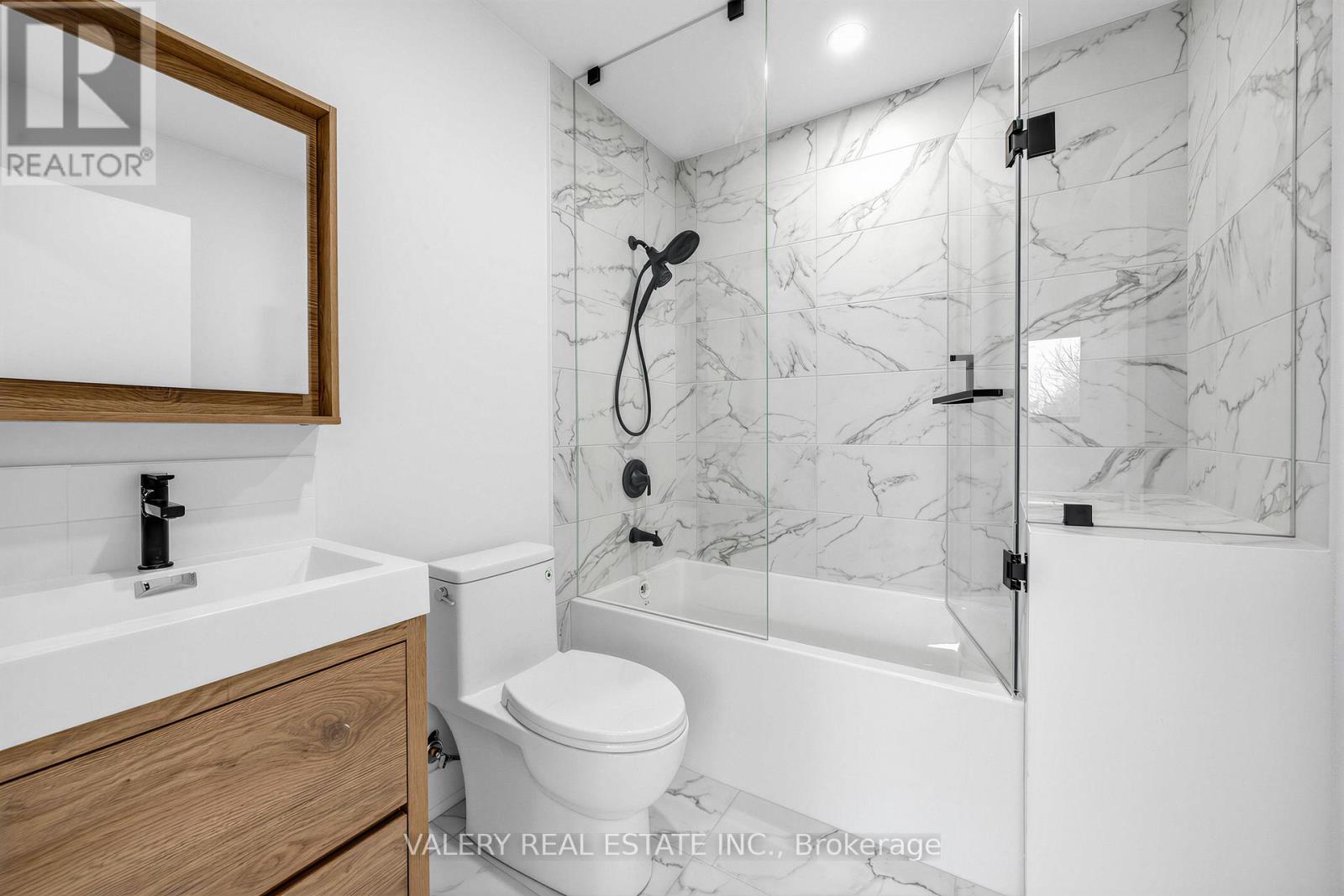 C - 1115 Islington Avenue, Toronto, Ontario  M8Z 4S3 - Photo 15 - W13164650