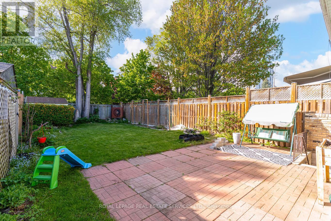 195 Cullum Court, Burlington, Ontario  L7T 4A9 - Photo 39 - W13164694