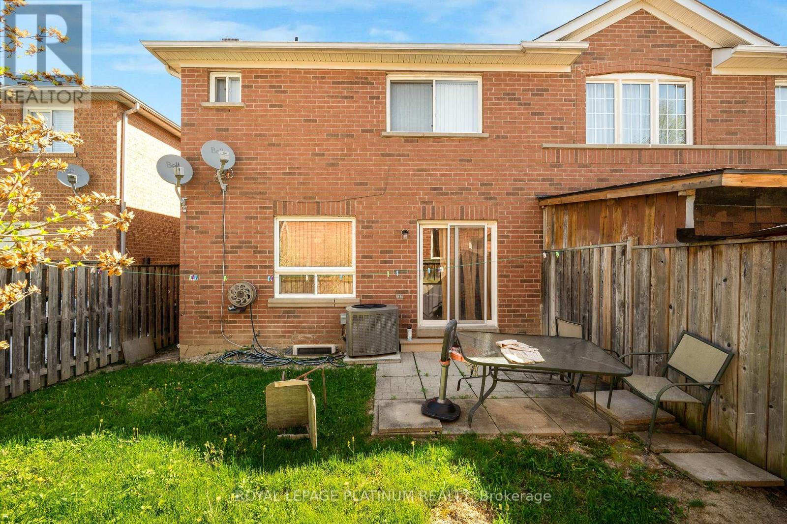 4 Silver Egret Road, Brampton, Ontario  L7A 2Z9 - Photo 7 - W13164798