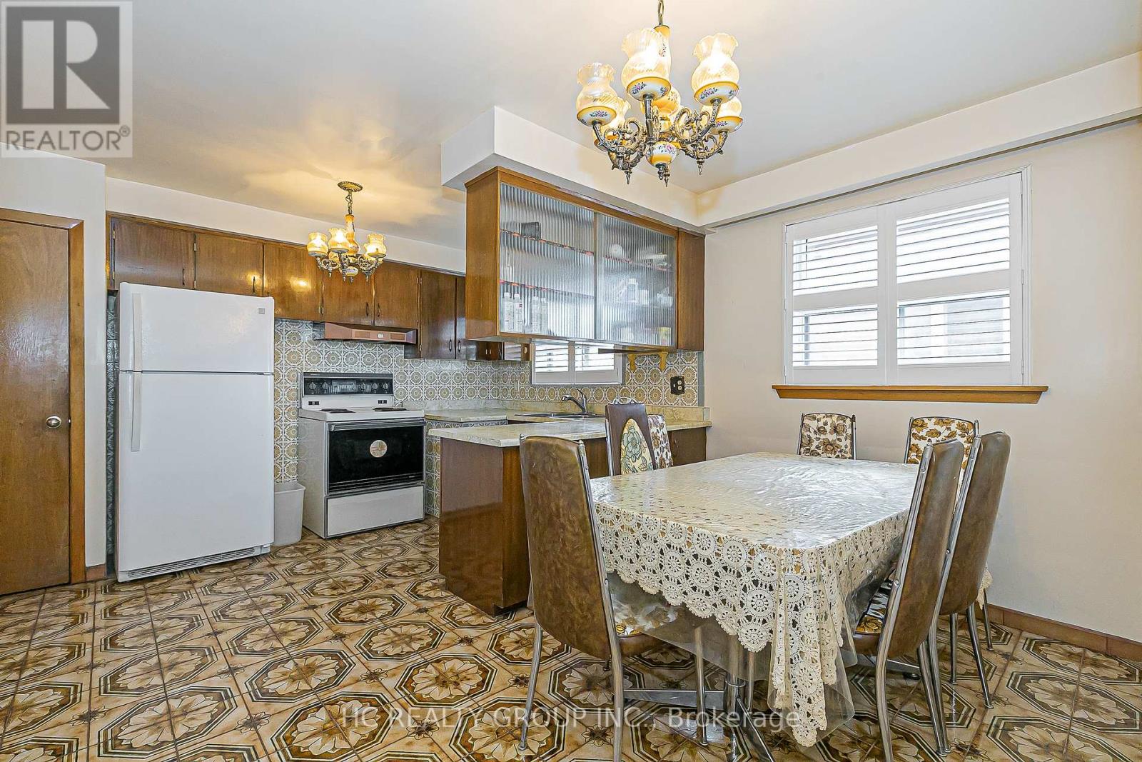 125 Shoreham Drive, Toronto, Ontario  M3N 1S8 - Photo 7 - W13164802