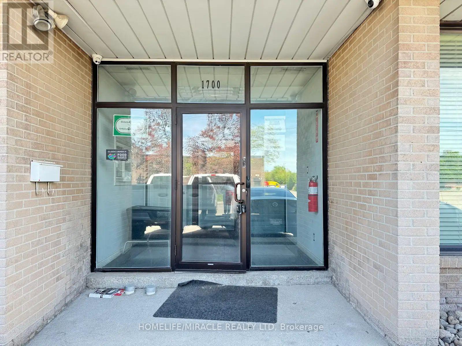 1700 Sismet Road, Mississauga, Ontario  L4W 1R4 - Photo 9 - W13164824