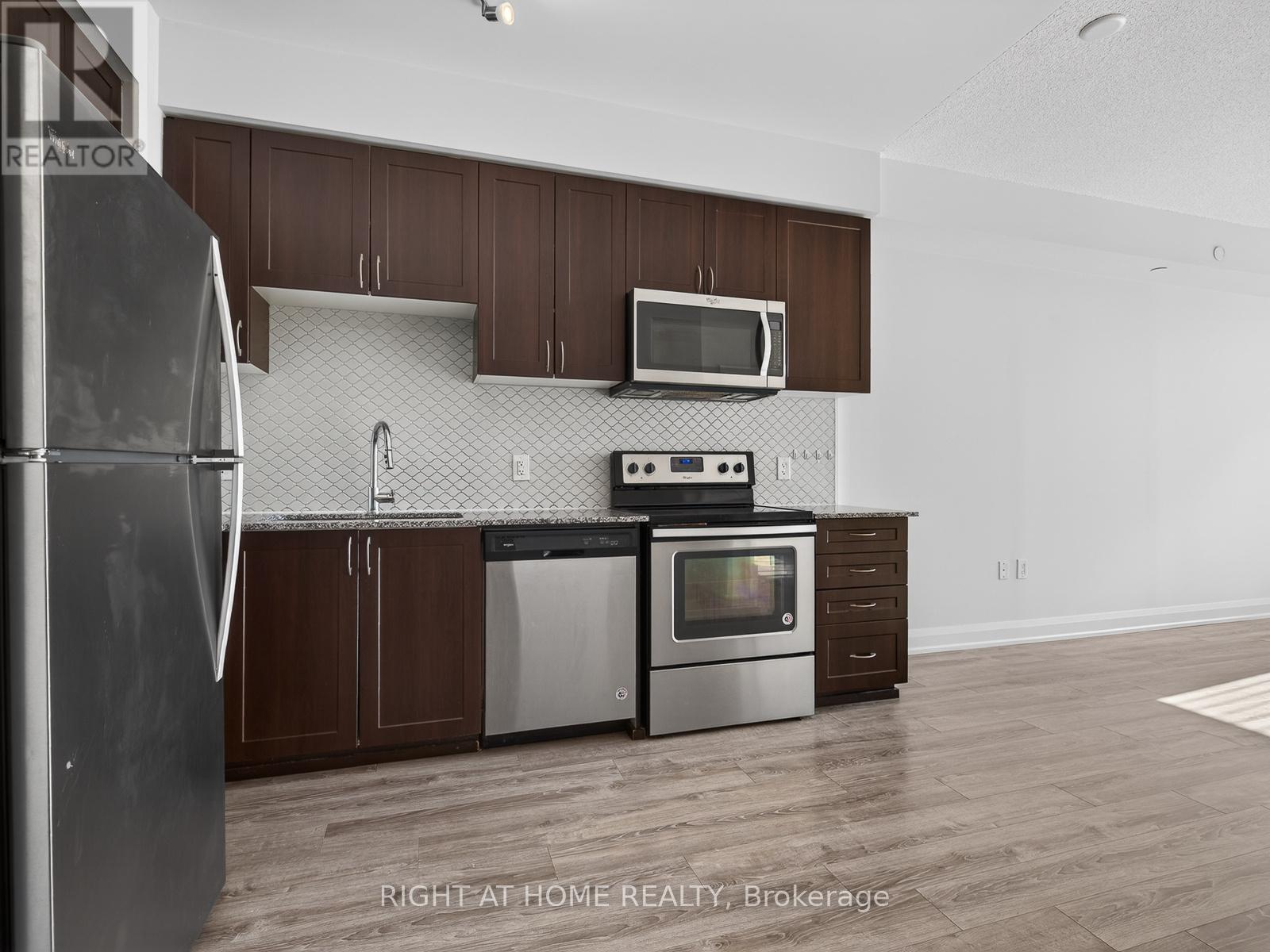 518 - 2800 Keele Street, Toronto, Ontario  M3M 2G4 - Photo 5 - W13164854