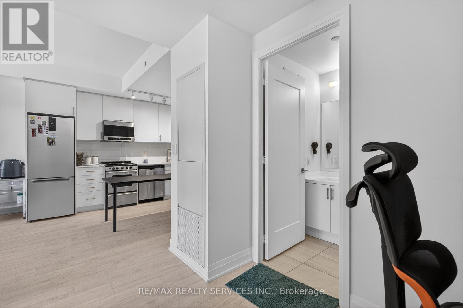 426 - 412 Silver Maple Road, Oakville, Ontario  L6H 7X8 - Photo 34 - W13164860