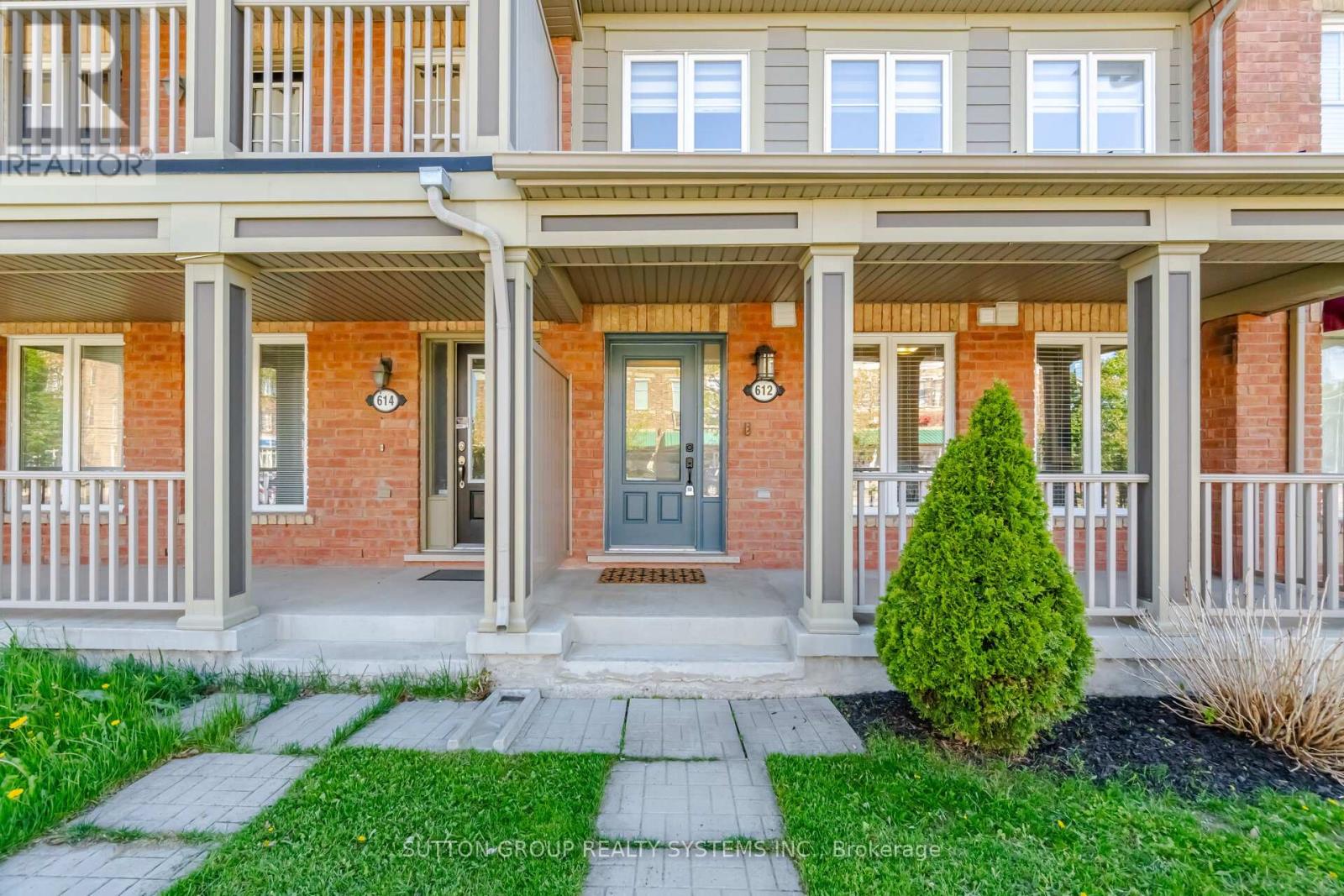 612 Holly Avenue, Milton, Ontario  L9T 7X2 - Photo 3 - W13164880
