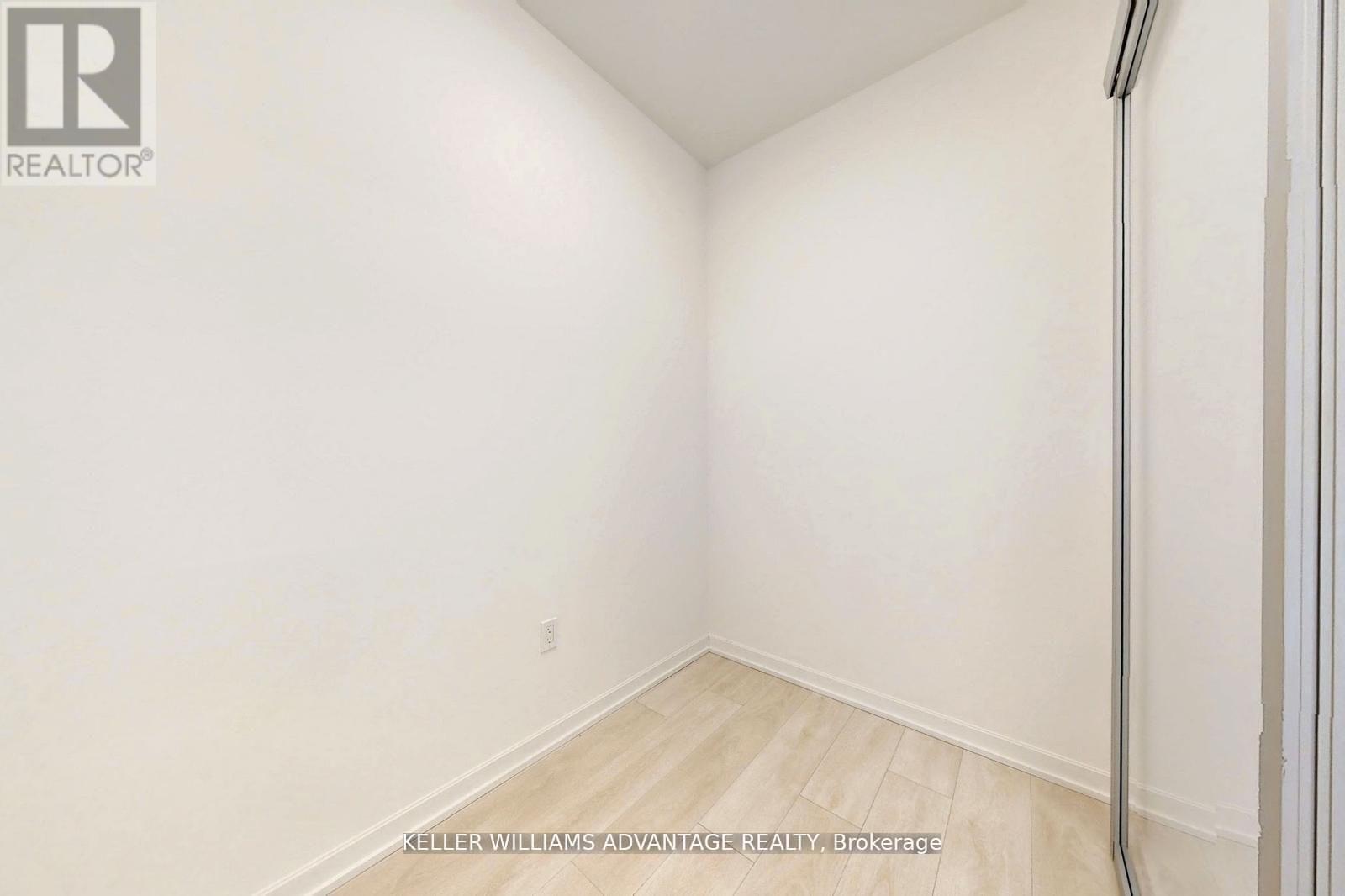 2407 - 10 Graphophone Grove, Toronto, Ontario  M6H 2A6 - Photo 18 - W13164886