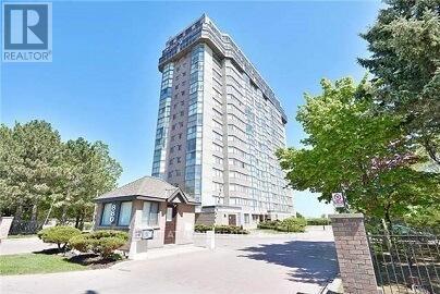 706 - 880 Dundas Street W