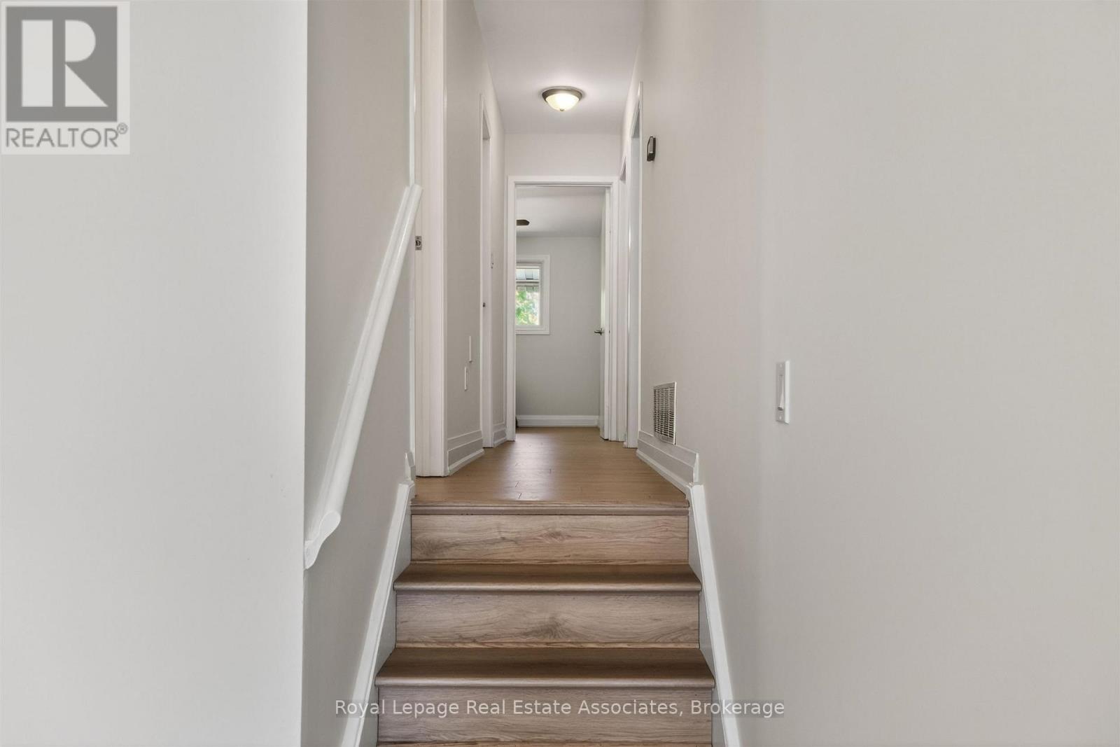 2663 Widemarr Road, Mississauga, Ontario  L5J 1M5 - Photo 15 - W13164912