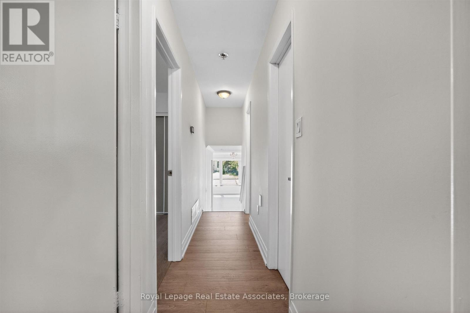 2663 Widemarr Road, Mississauga, Ontario  L5J 1M5 - Photo 16 - W13164912
