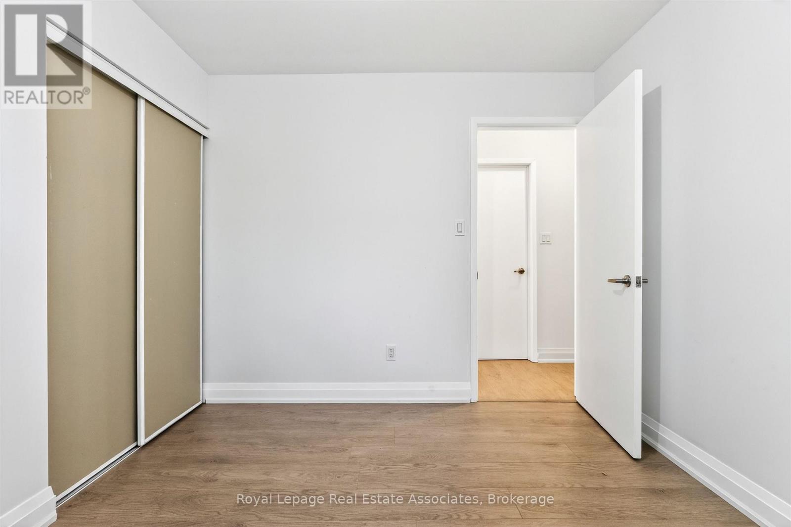 2663 Widemarr Road, Mississauga, Ontario  L5J 1M5 - Photo 22 - W13164912