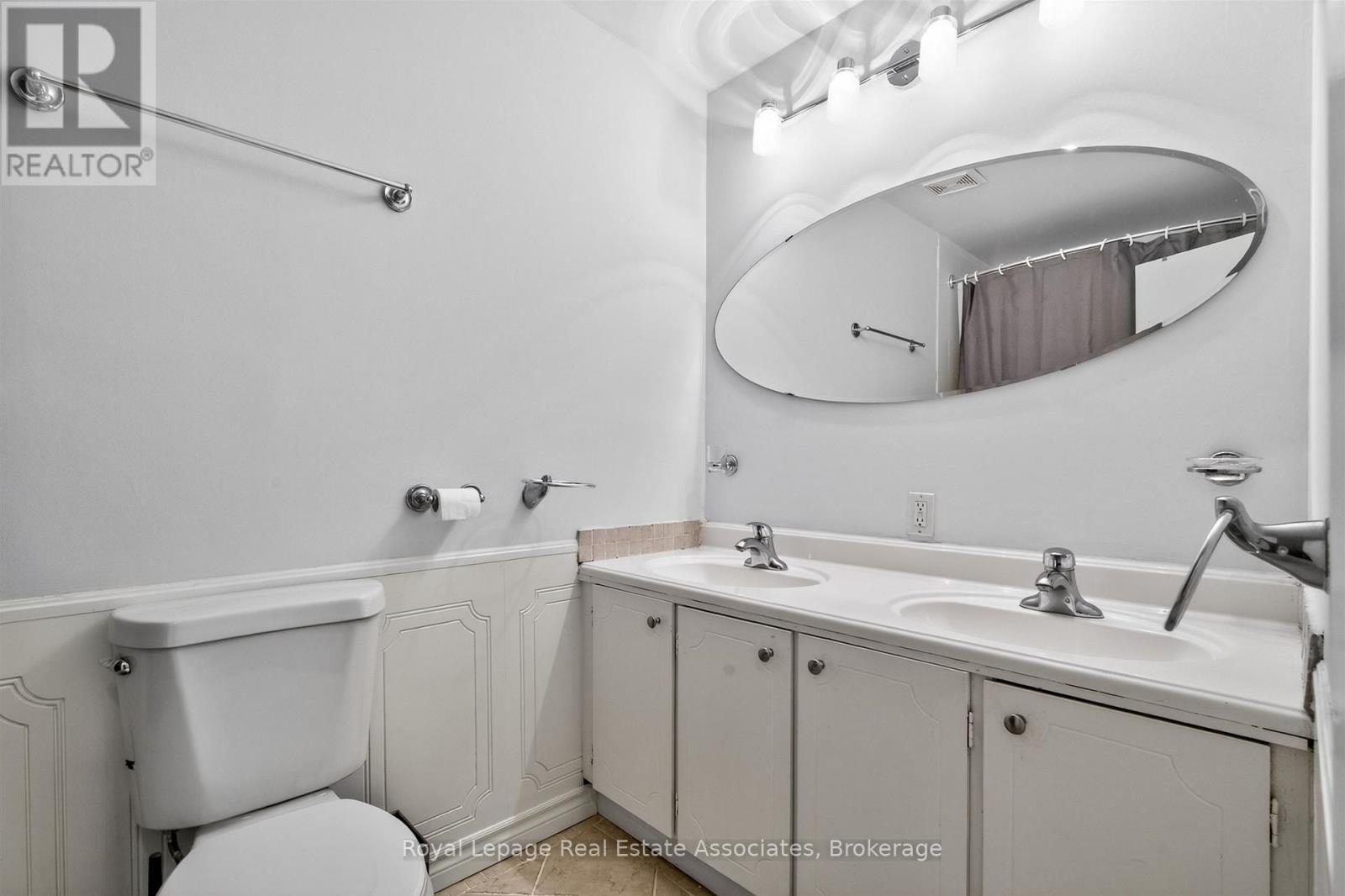 2663 Widemarr Road, Mississauga, Ontario  L5J 1M5 - Photo 25 - W13164912